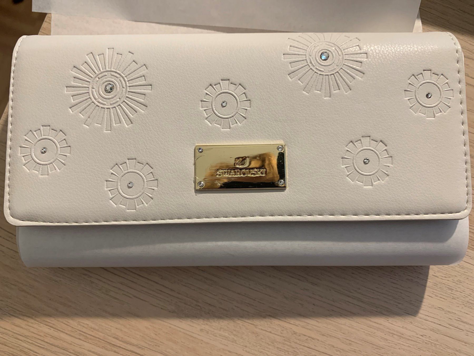 travel wallet swarovski