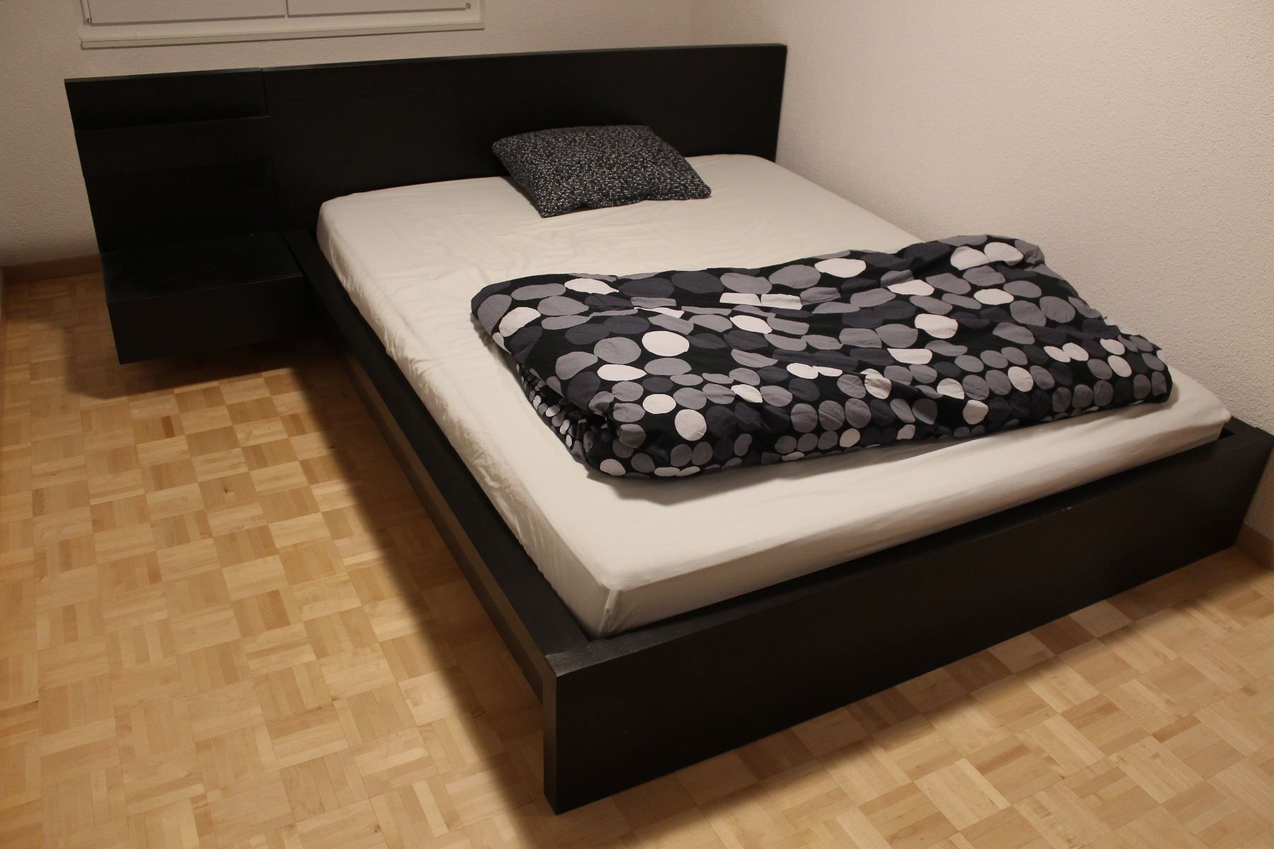 IKEA Bett "MALM" 160x200 kaufen auf Ricardo