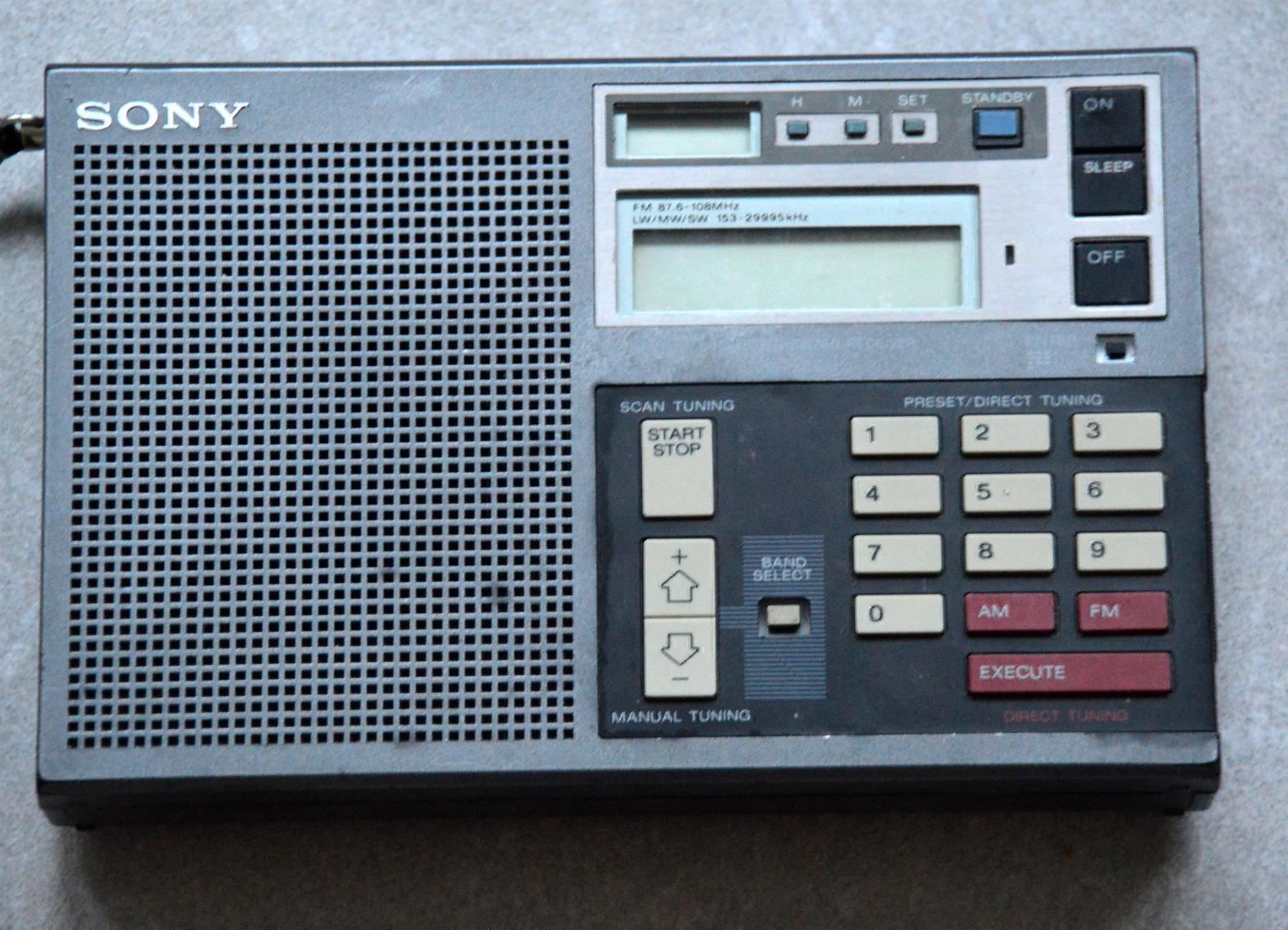 SONY ICF7600DS MultibandRadio Kaufen auf Ricardo