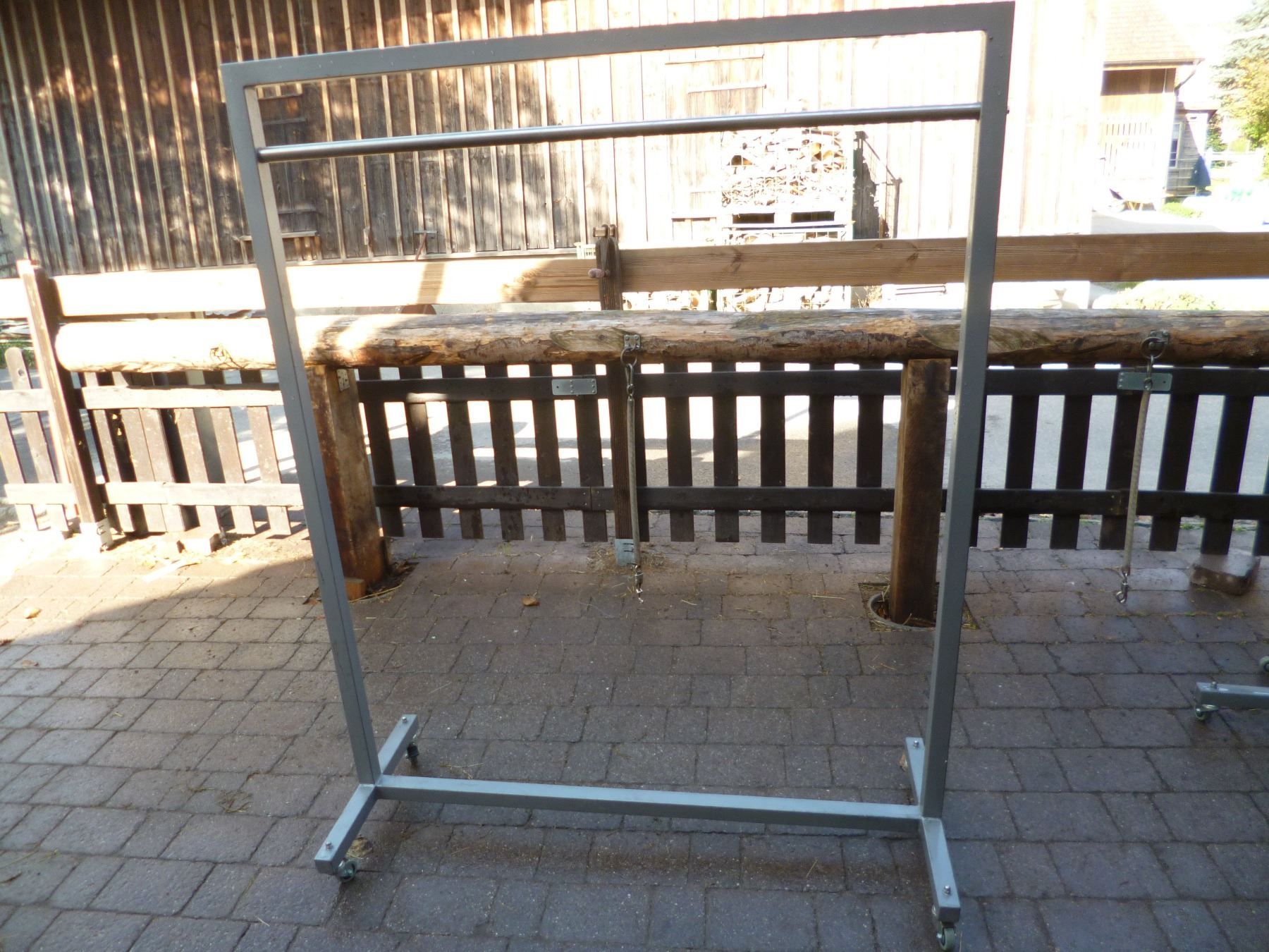 Massiver Kleiderstander Kaufen Auf Ricardo