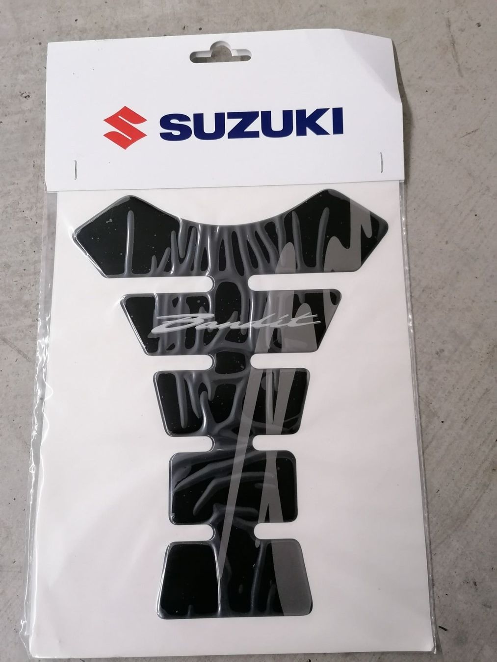 Protection De Réservoir Motocyclette En Résine 3D – Compatible Suzuki Bandit GSF Série V5 – Antidérapant, Anti-rayures, Style Personnalisé