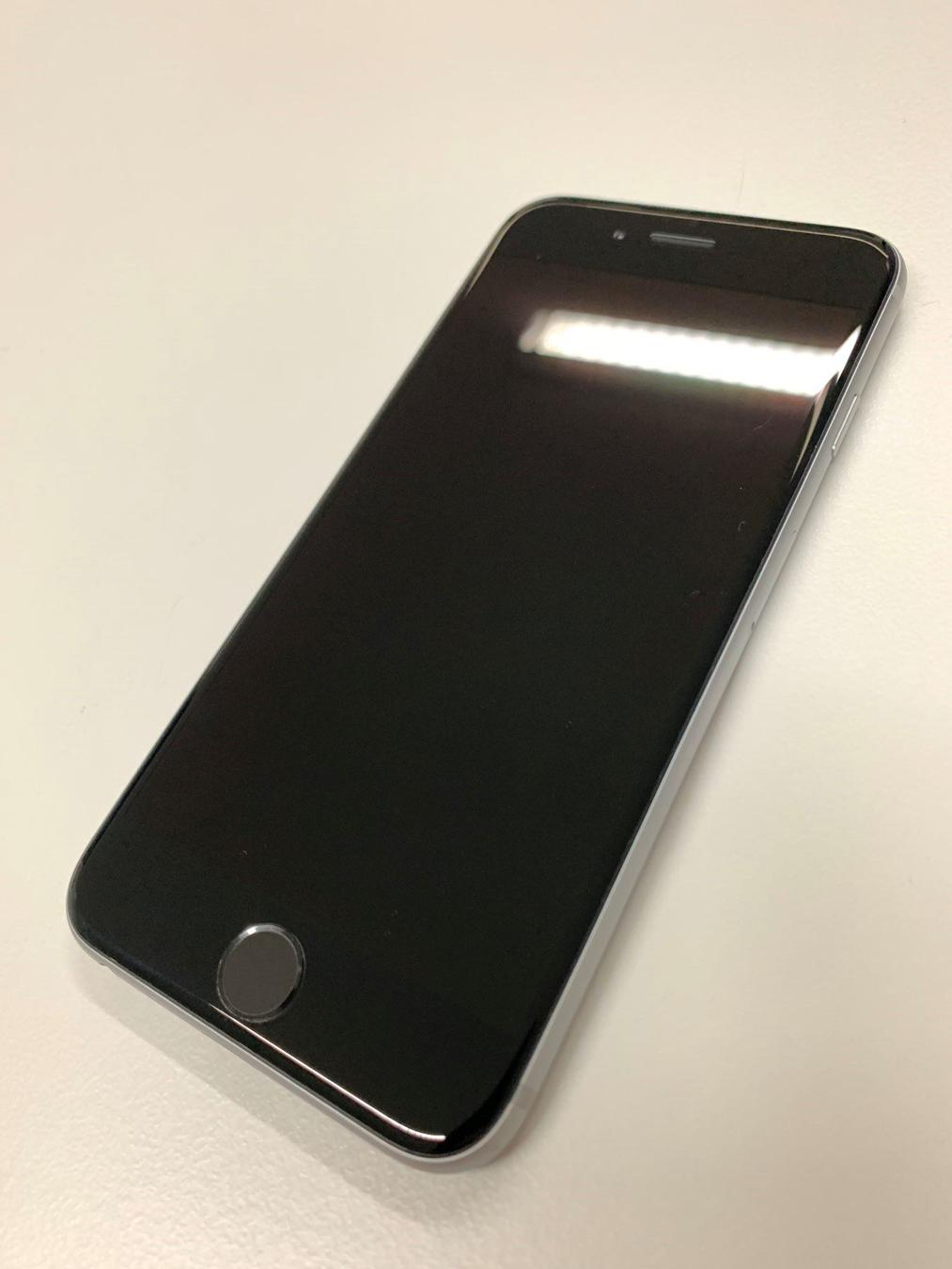 値下 iPhone 6s Space Gray 64 GB docomo Yahoo!フリマ（旧）+