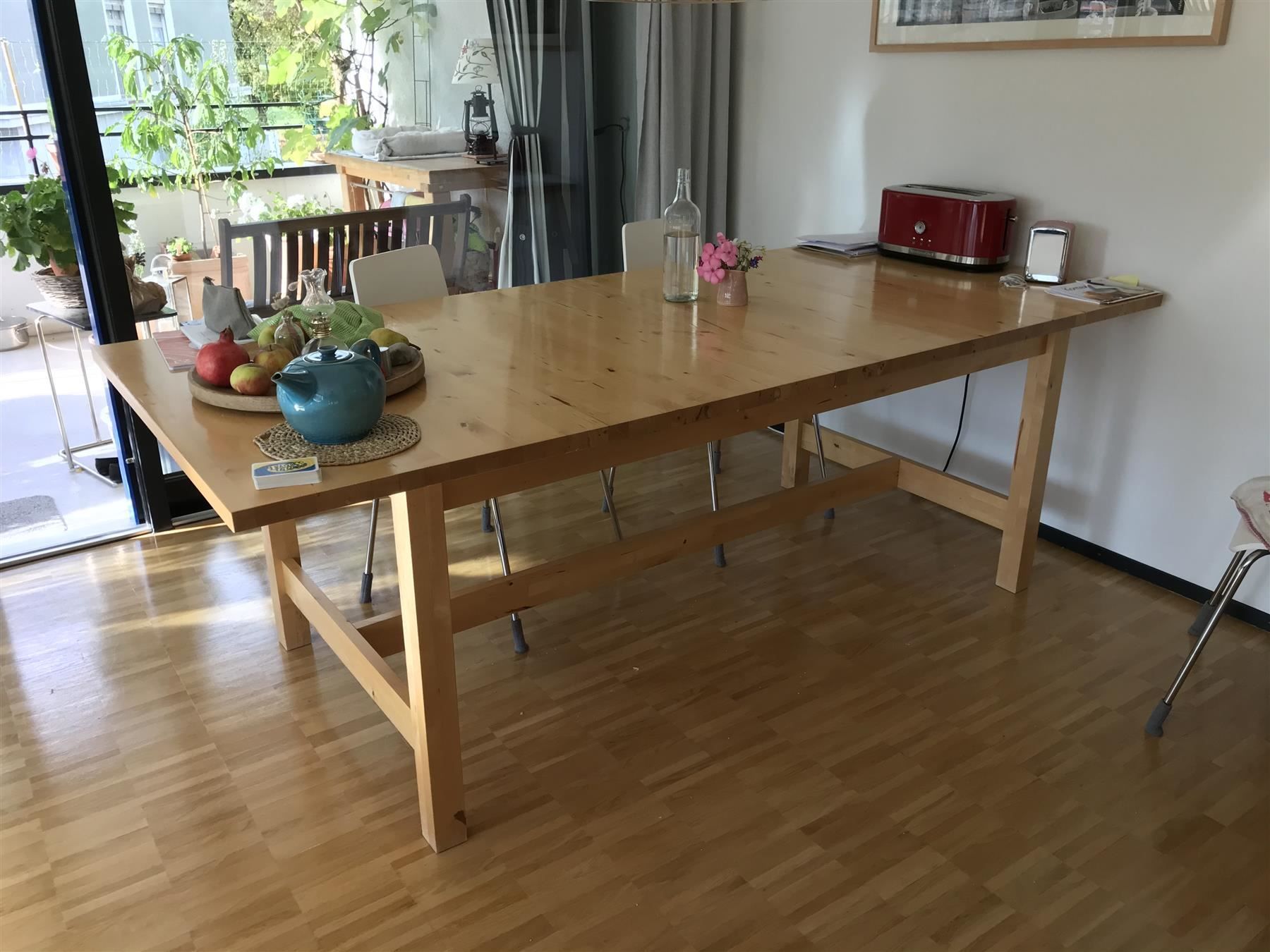 Massiver Grosser Esstisch 2 2m X 1m Kaufen Auf Ricardo