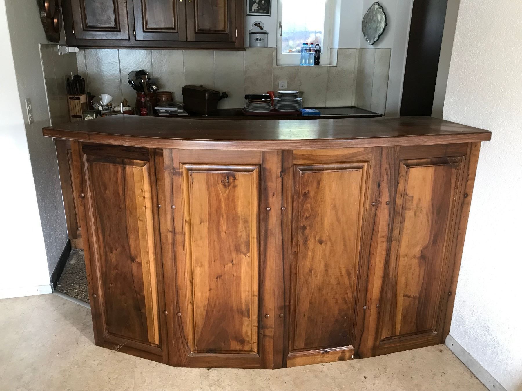 Bar mit dazugehörigem Küchenschrank | Kaufen auf Ricardo