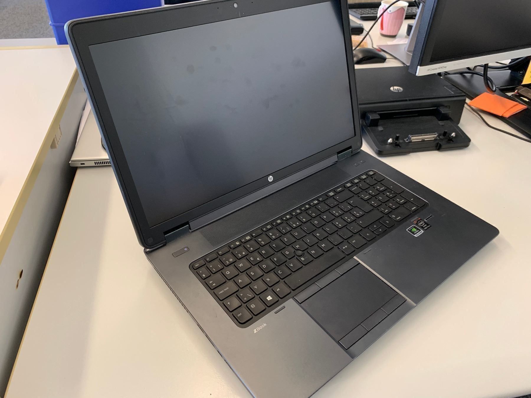 Hp zbook 17 g2 обзор