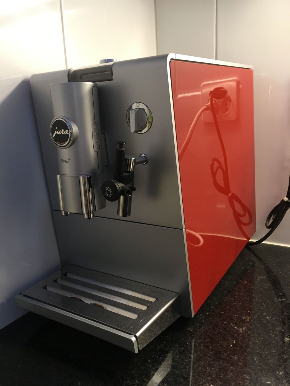 Jura Ena 5 rot Acheter sur Ricardo