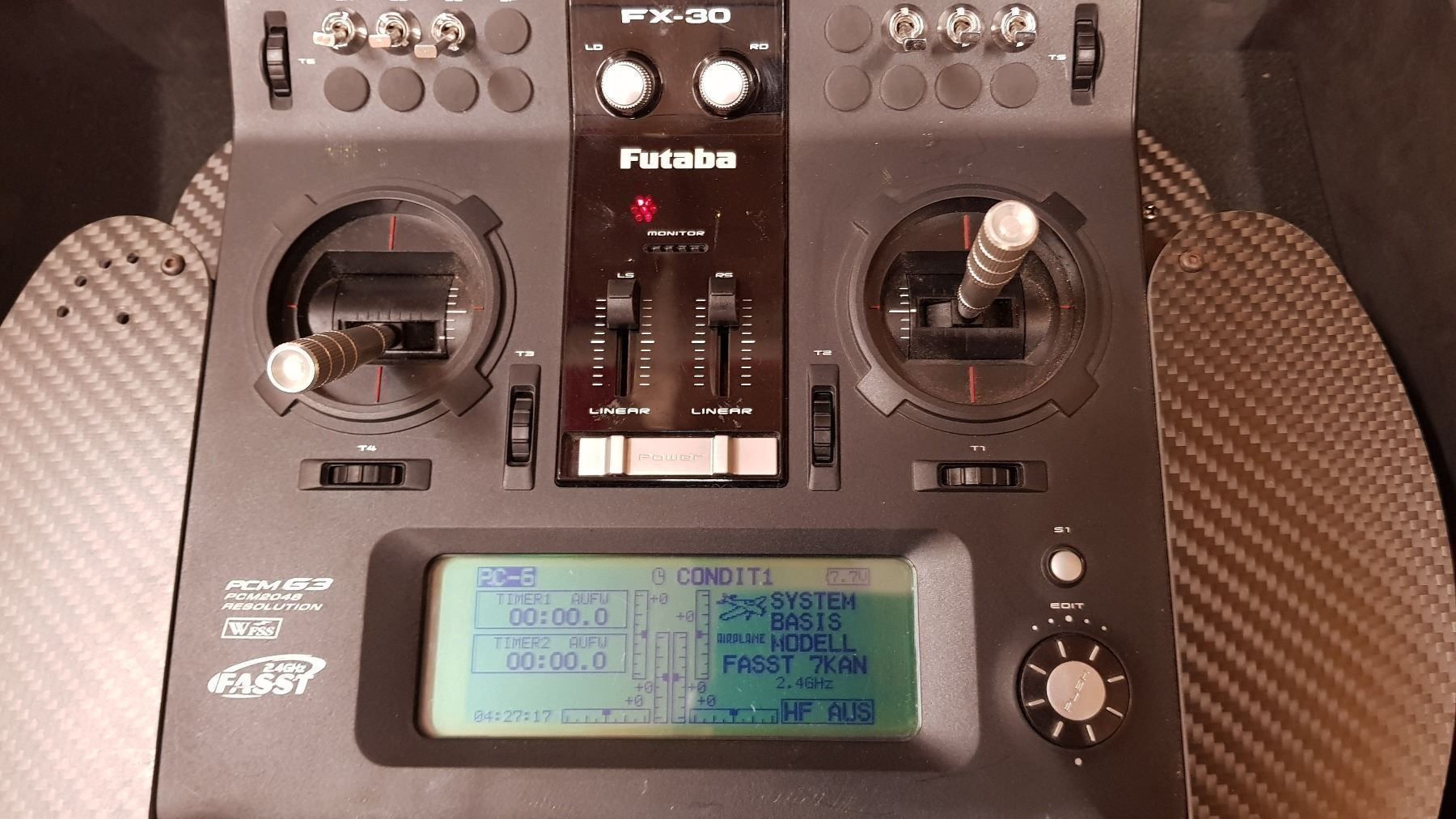 Émetteur Ahltec - Futaba FX20 FX30 FX32 FX36 IN Carbone Véritable Fibre de