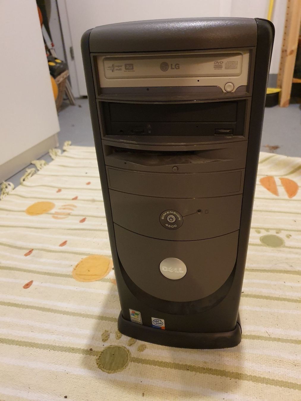 Desktop Rechner Dell Dimension 4500 Kaufen auf Ricardo