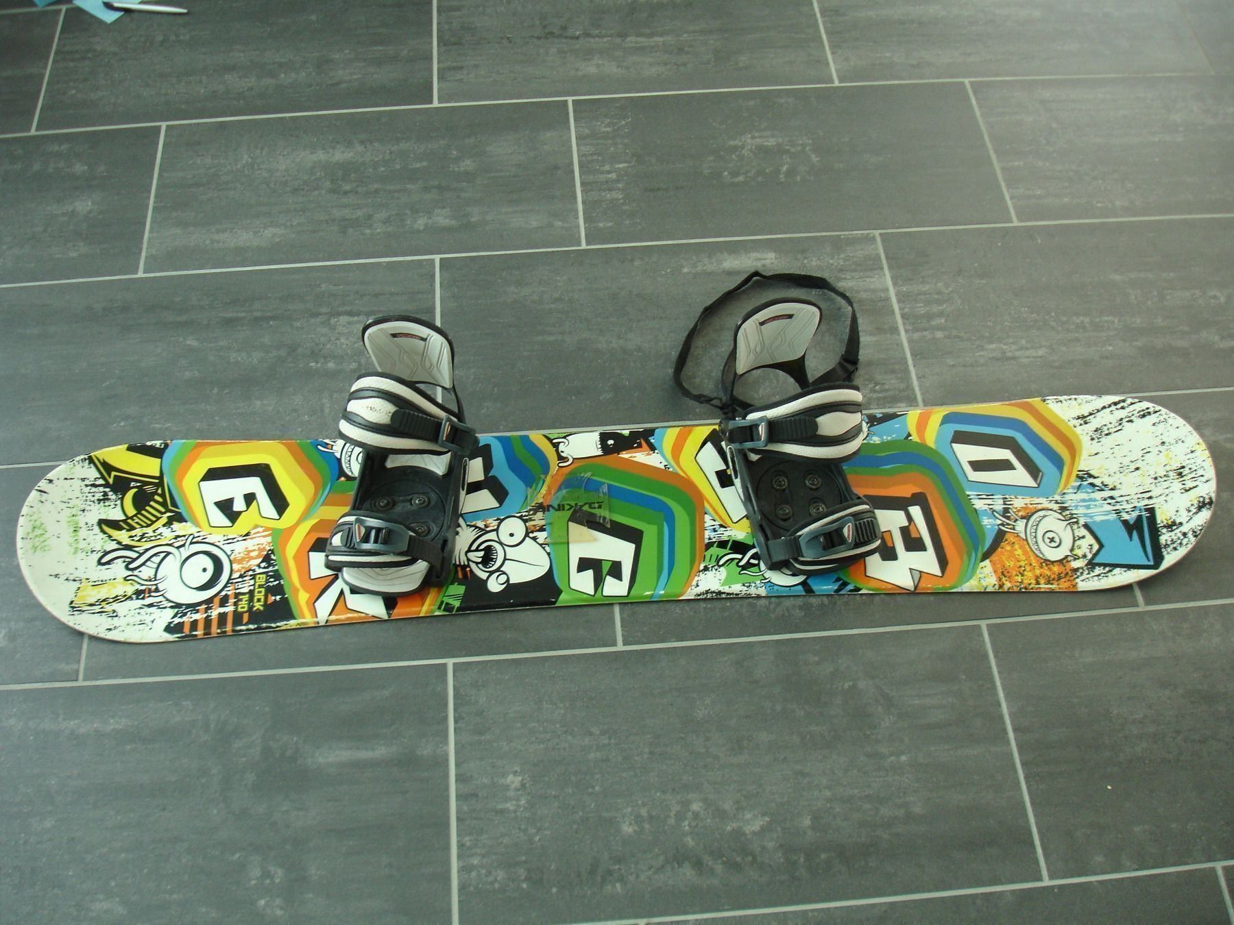 Snowboard 140 cm Obscure mit Bindung Kaufen auf Ricardo