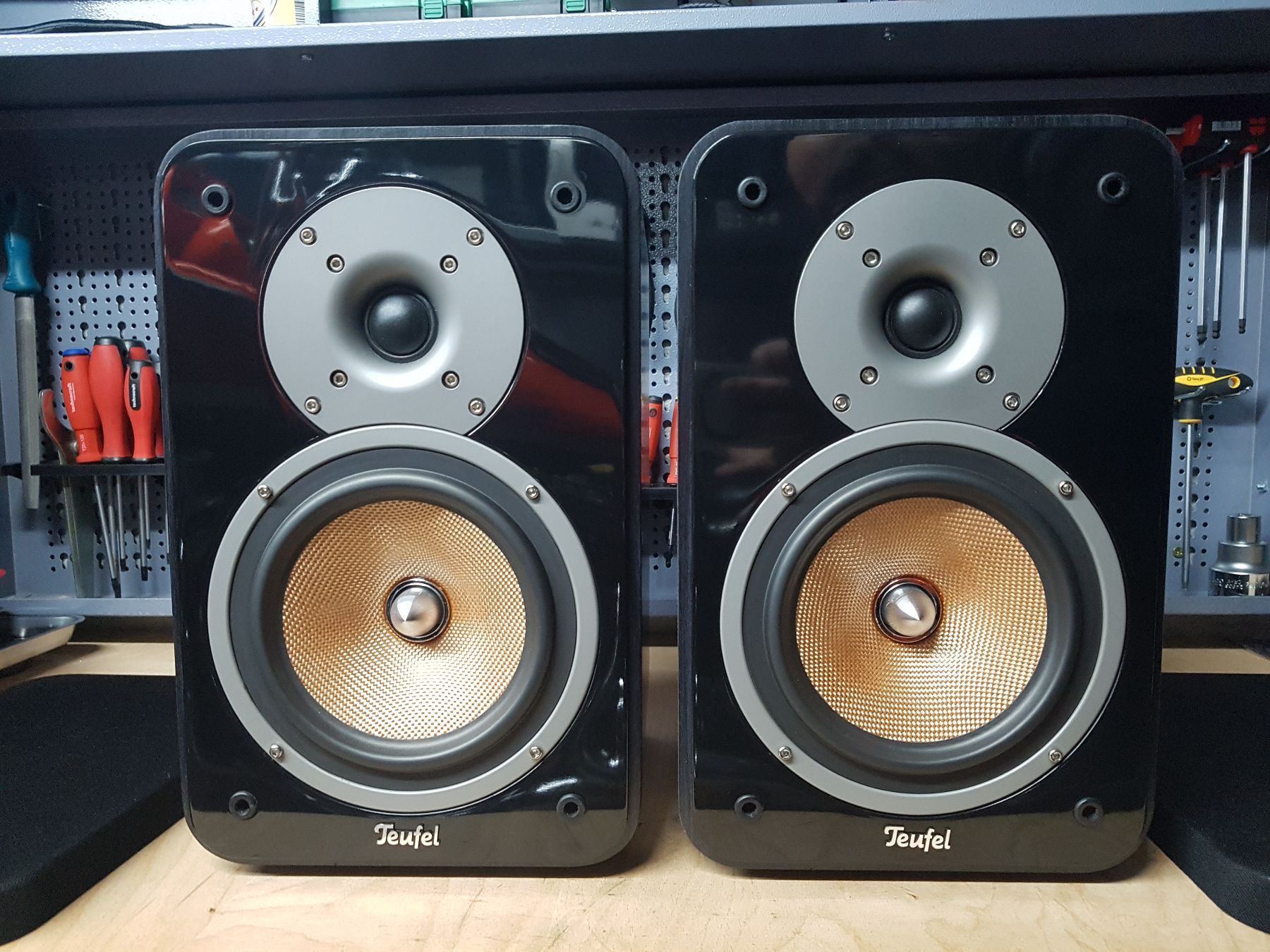 Teufel Boxen Ultima 20 Mk2 (2017) kaufen auf Ricardo