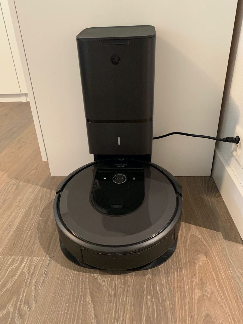 Roomba i7 аккумулятор