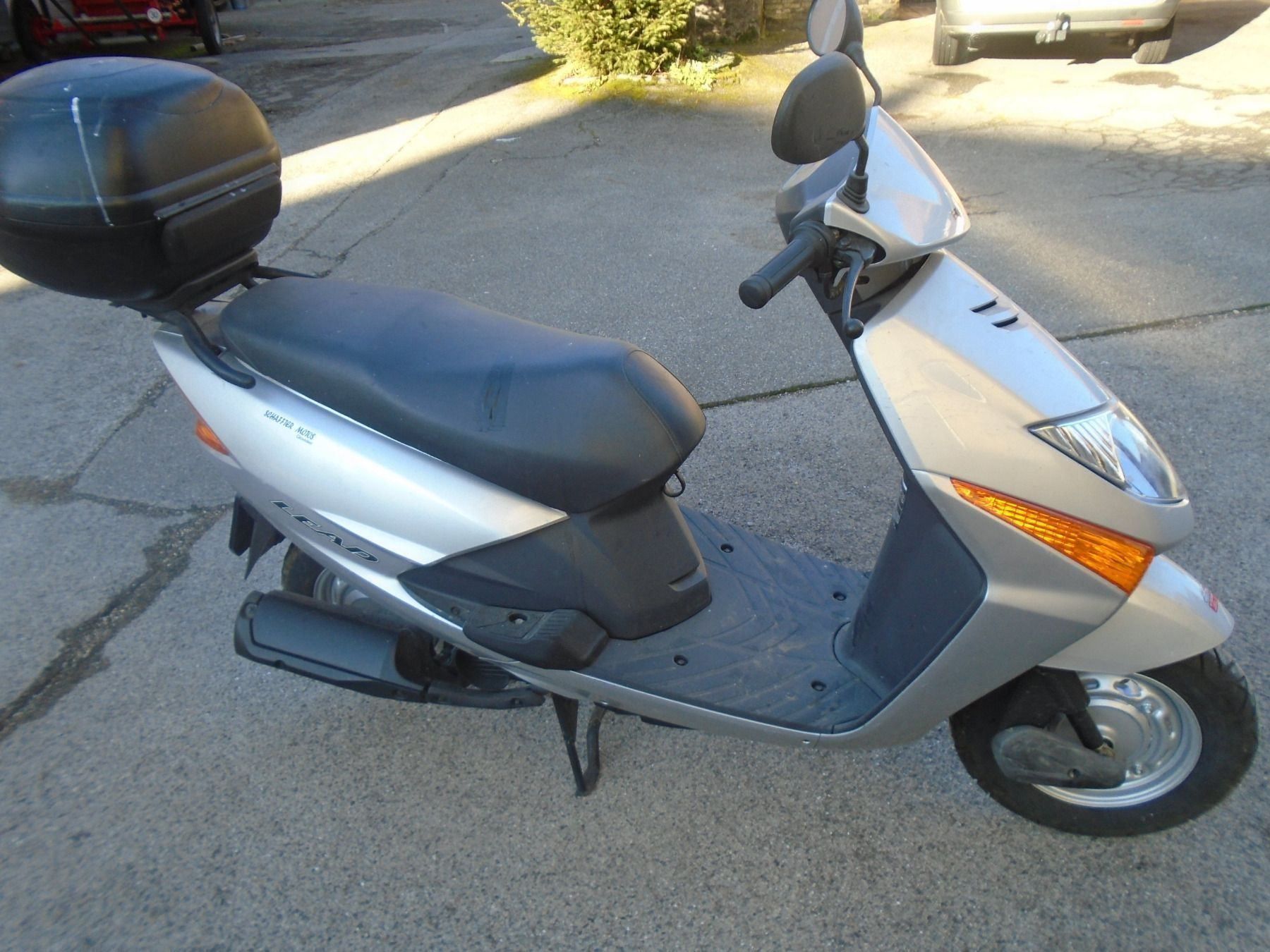 Honda scv 100