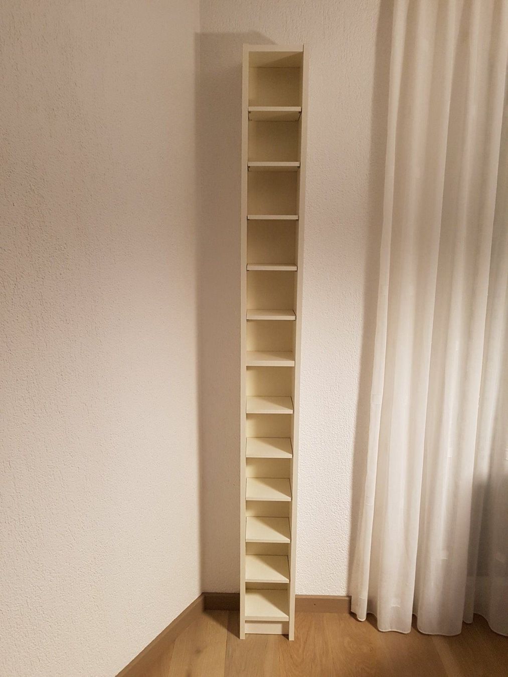 CD-Regal Holz weiss (IKEA) kaufen auf Ricardo