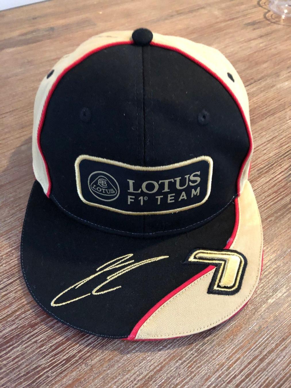 Lotus f1 team кепка