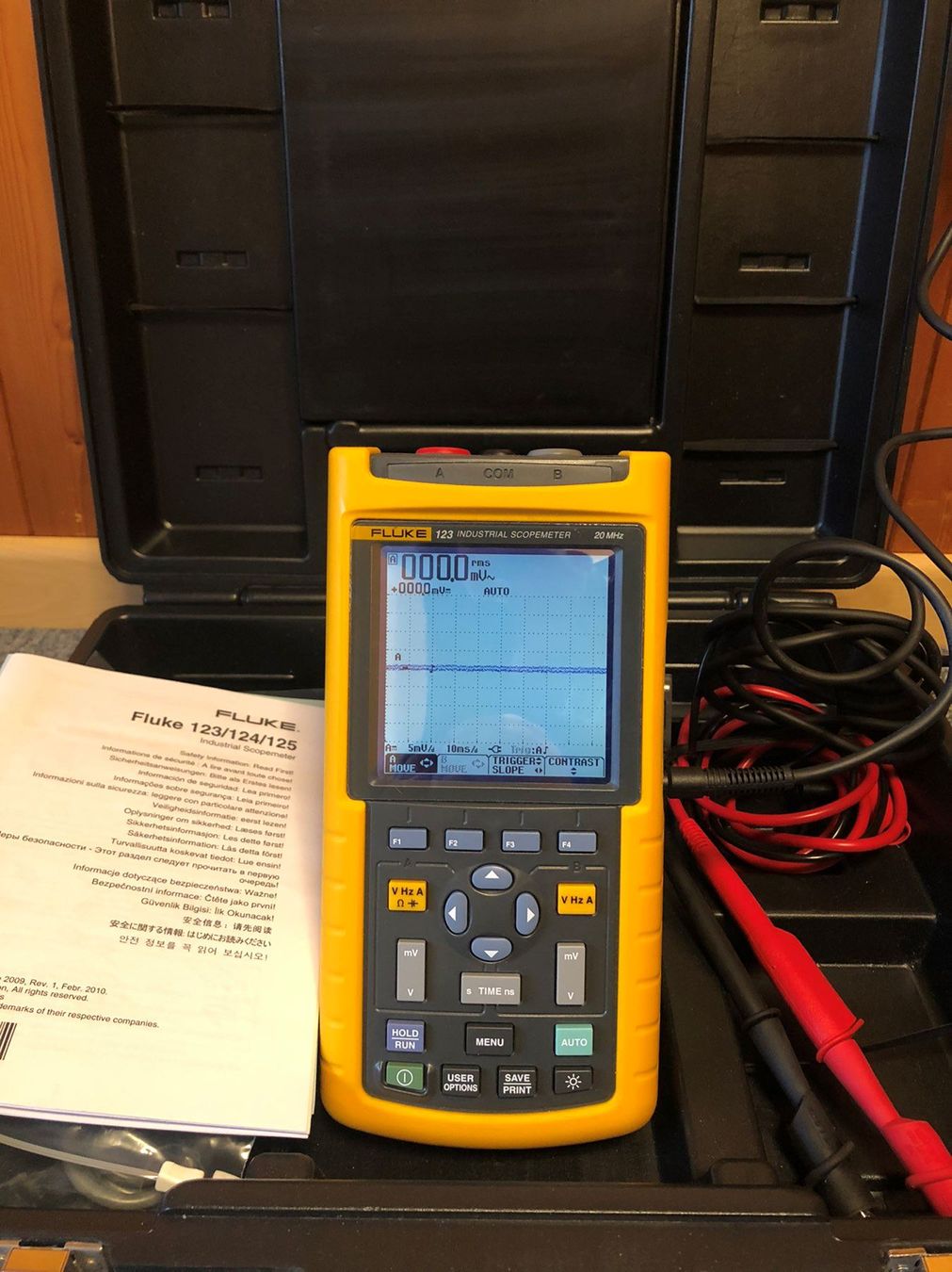 Fluke 123 аккумулятор