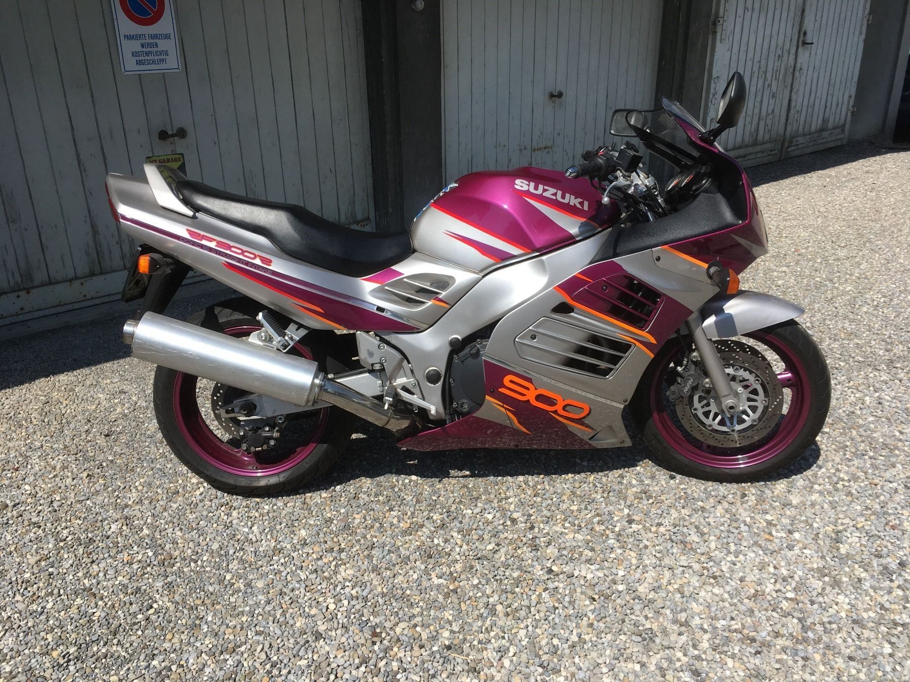 Suzuki 900 RF | Kaufen auf Ricardo