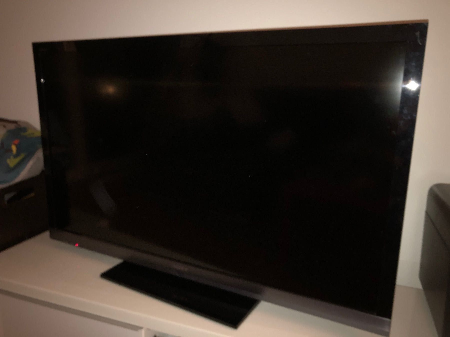 SONY KDL 46EX715 LCD Fernseher 46 Zoll | Kaufen auf Ricardo