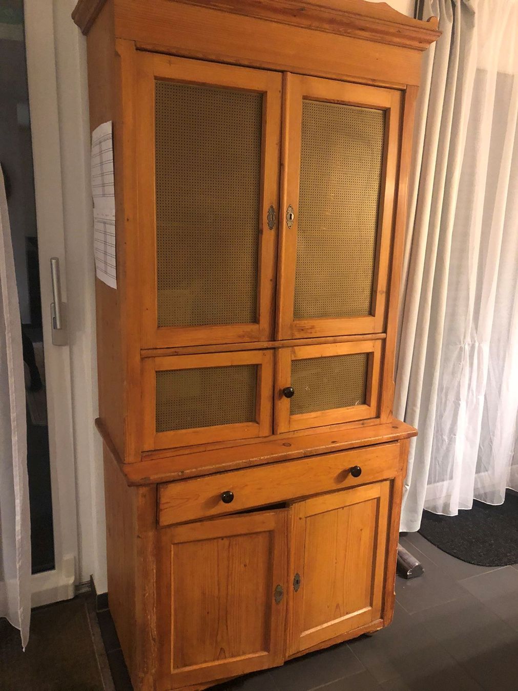 Antiker Küchenschrank | Kaufen auf Ricardo