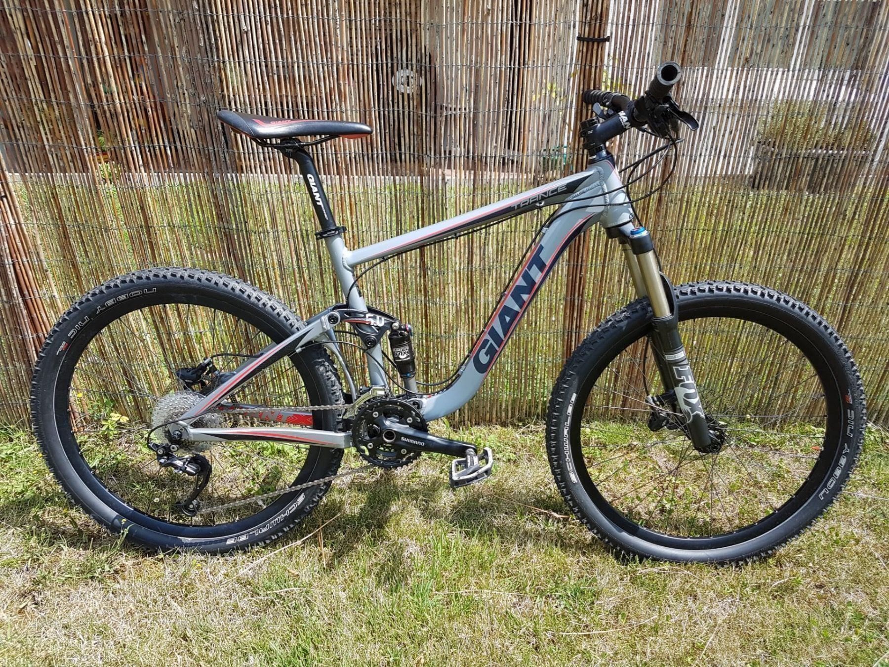 giant trance 26