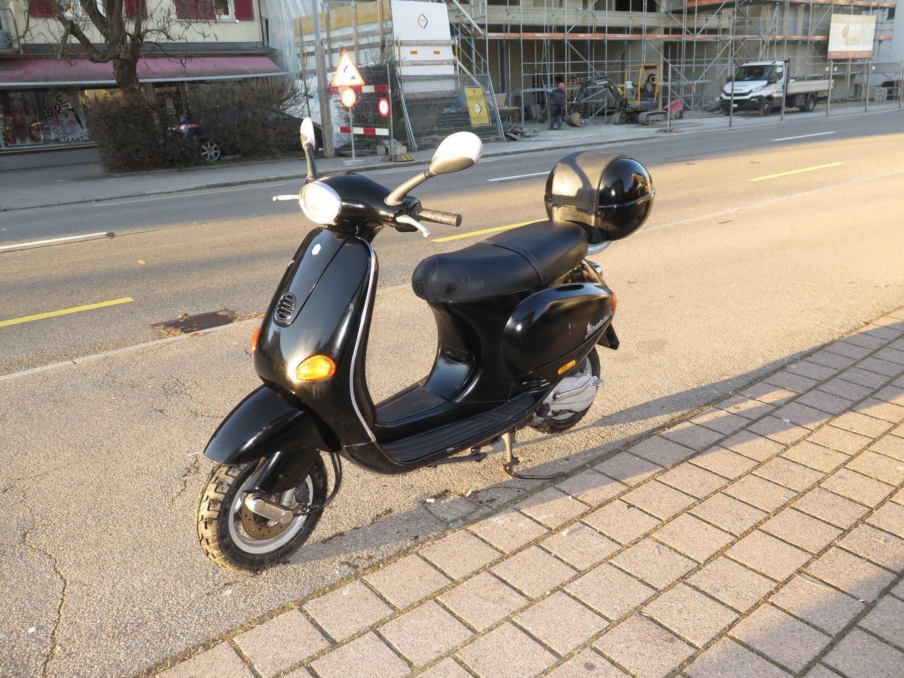 Aktion Piaggio Vespa ET4  125 Kaufen auf Ricardo