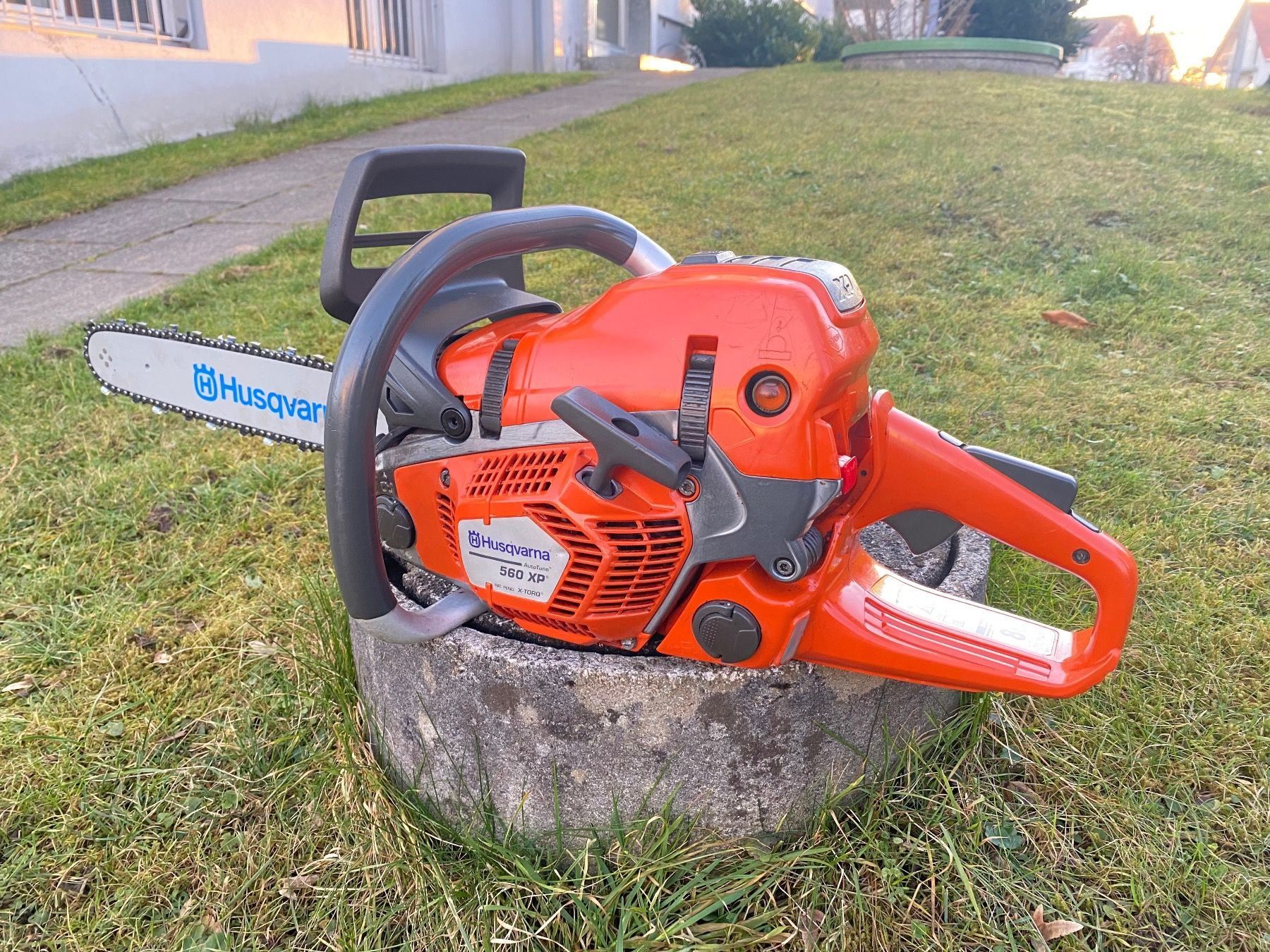 Profi Motorsäge Husqvarna 560 XP, 45cm | Kaufen auf Ricardo