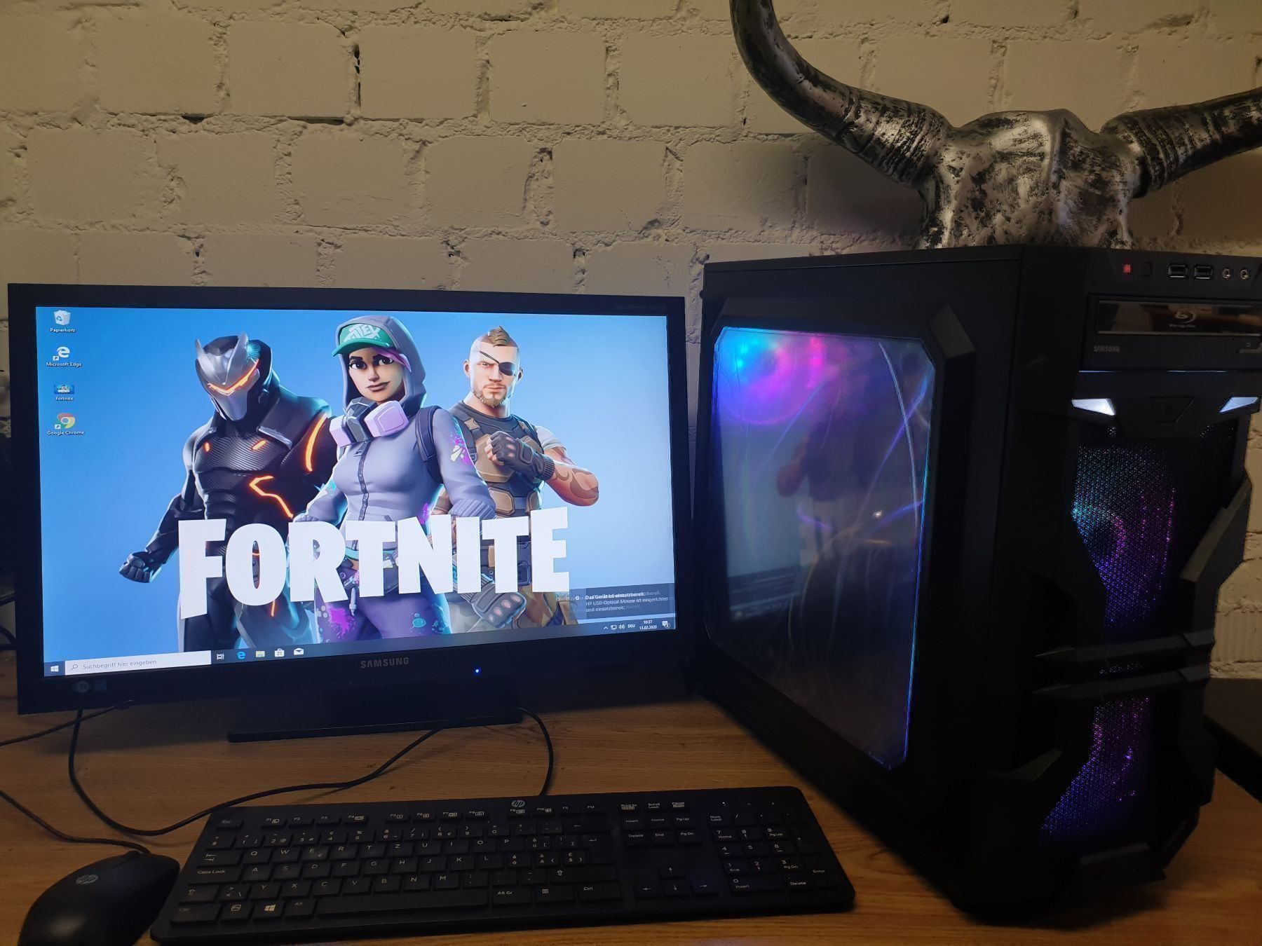 TOP GAMING Pc/ Core i7. Fortnite Inst. Kaufen auf Ricardo