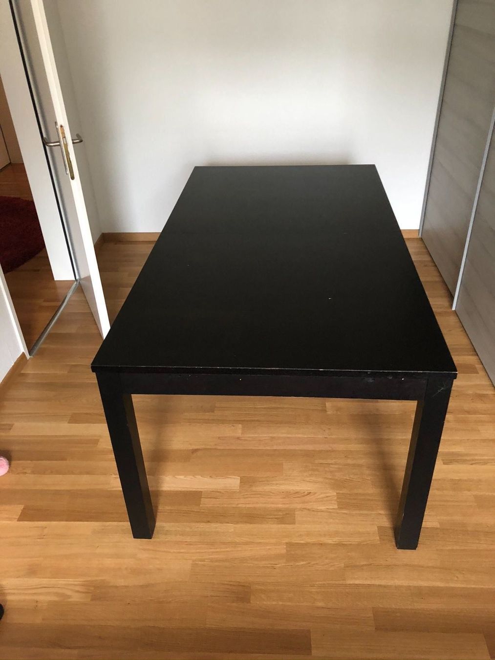 ikea Esstisch schwarz ausziehbar kaufen auf Ricardo