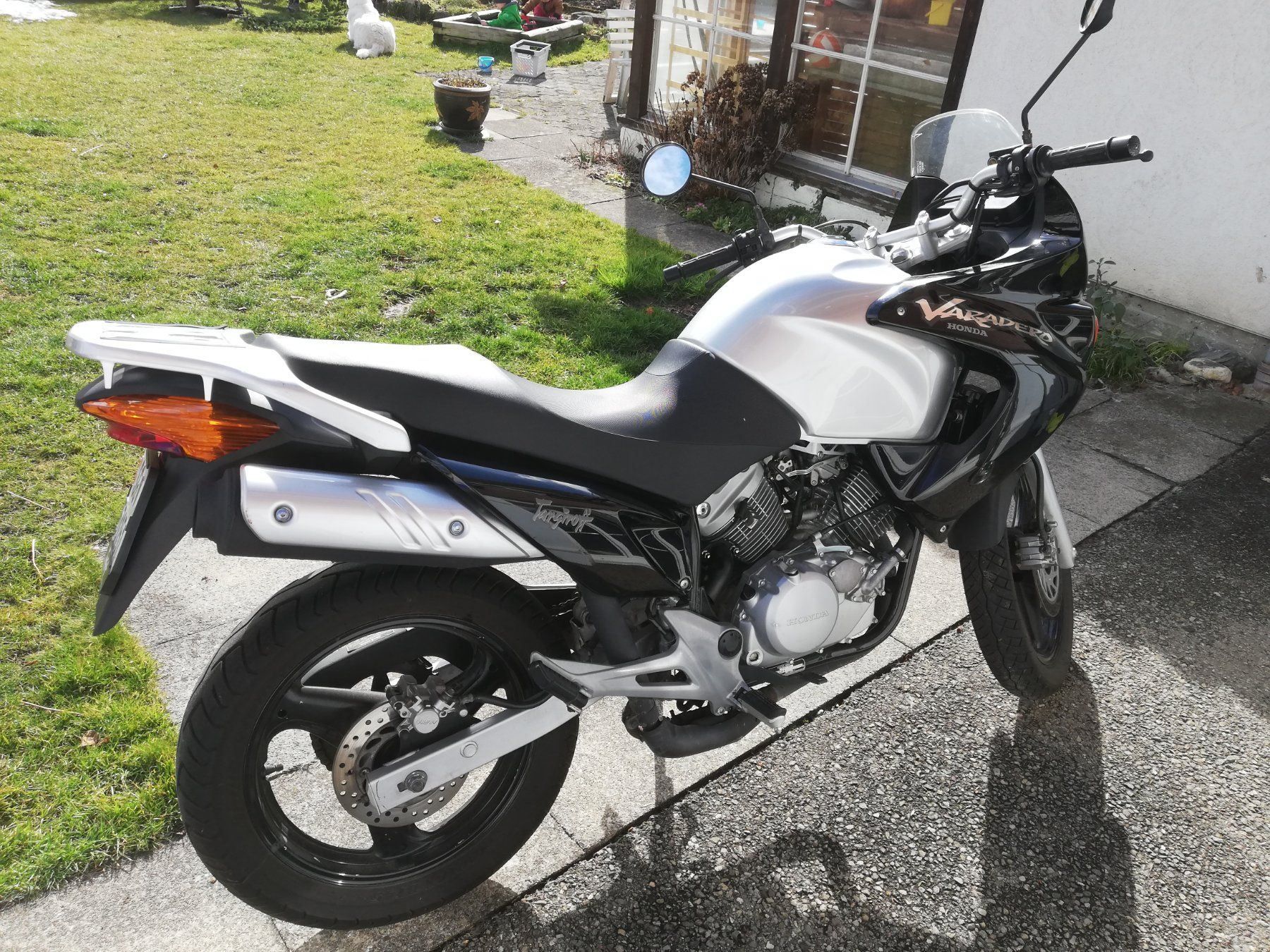 Honda xl125v varadero