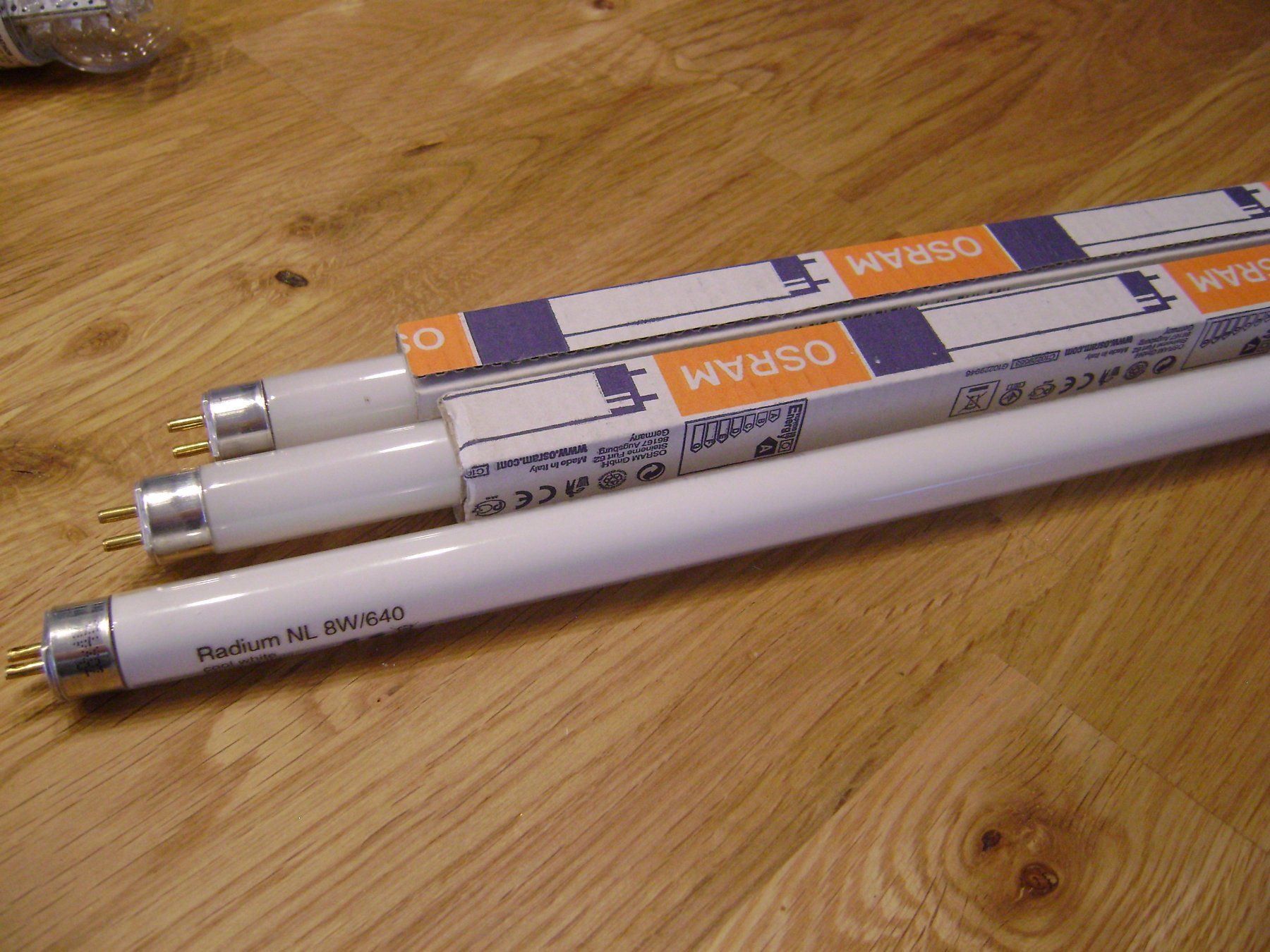 3 Leuchtstoffröhren T5 / 8 Watt | Kaufen auf Ricardo