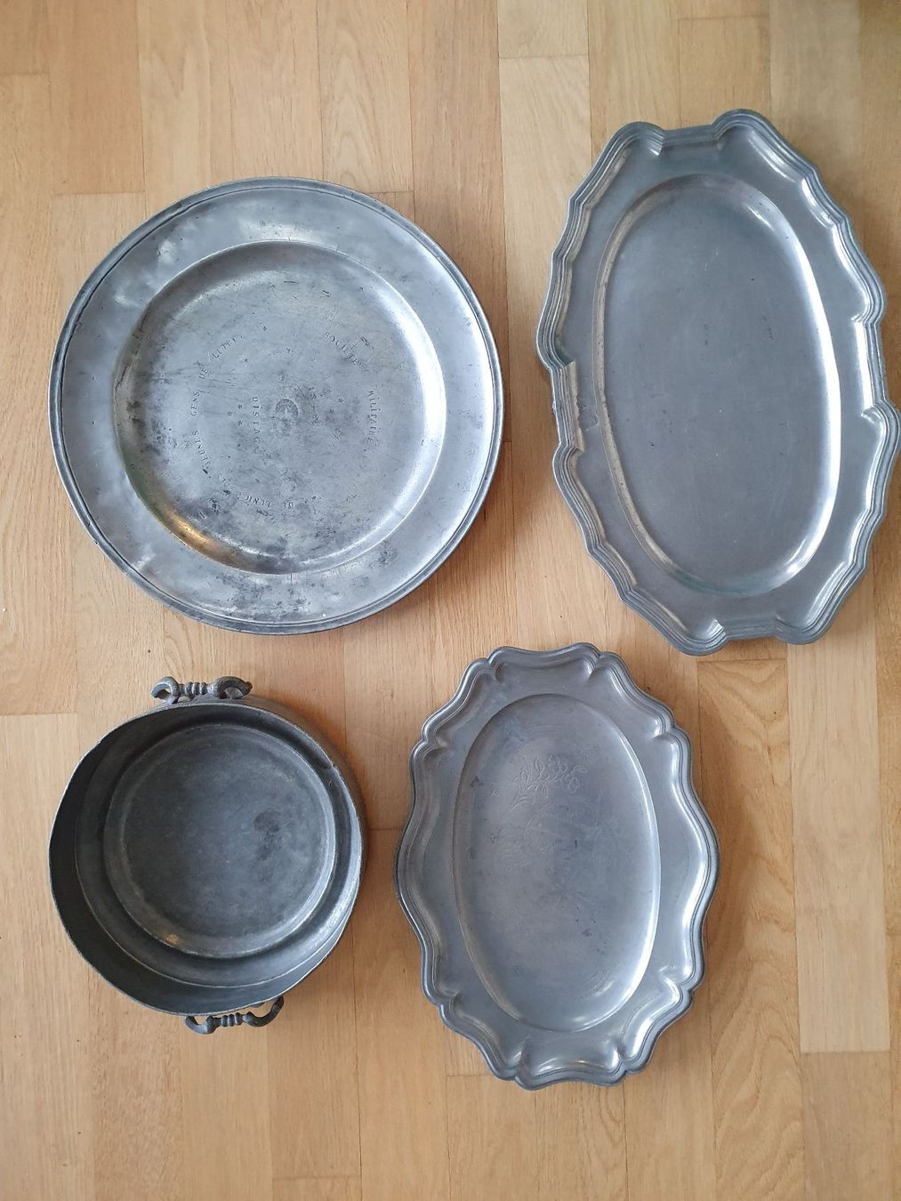 Vier Zinnplatten 18/19. Jahrhundert | Kaufen auf Ricardo