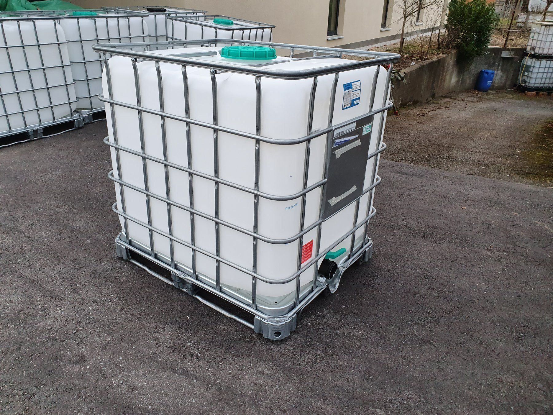 IBC Wassertank 1000 Ltr. Container kaufen auf Ricardo