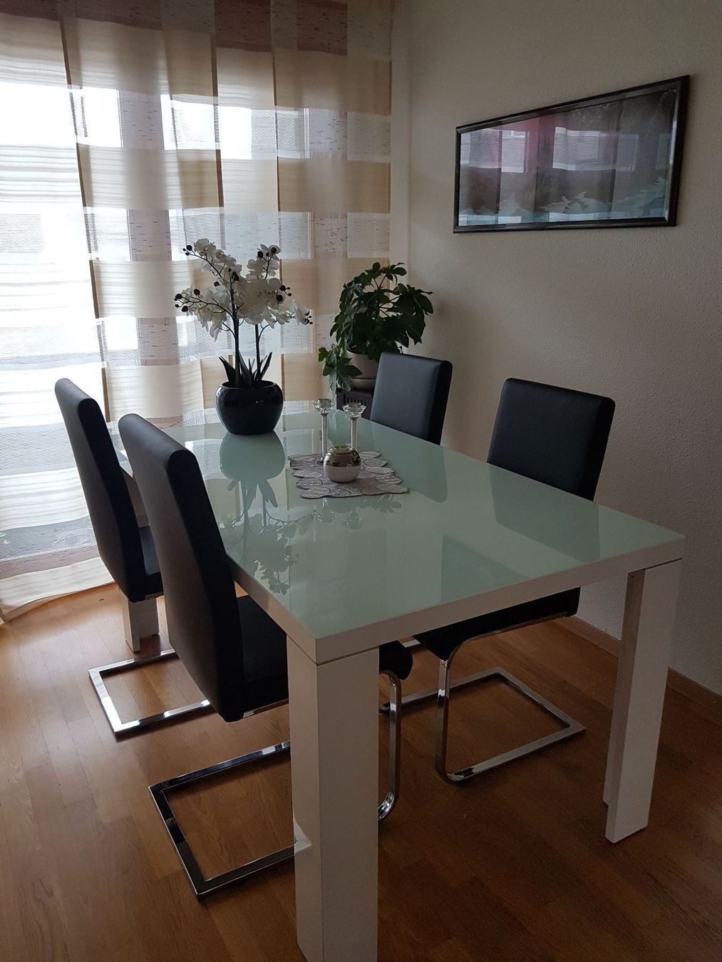 4 Kunstleder Stühle kaufen auf Ricardo