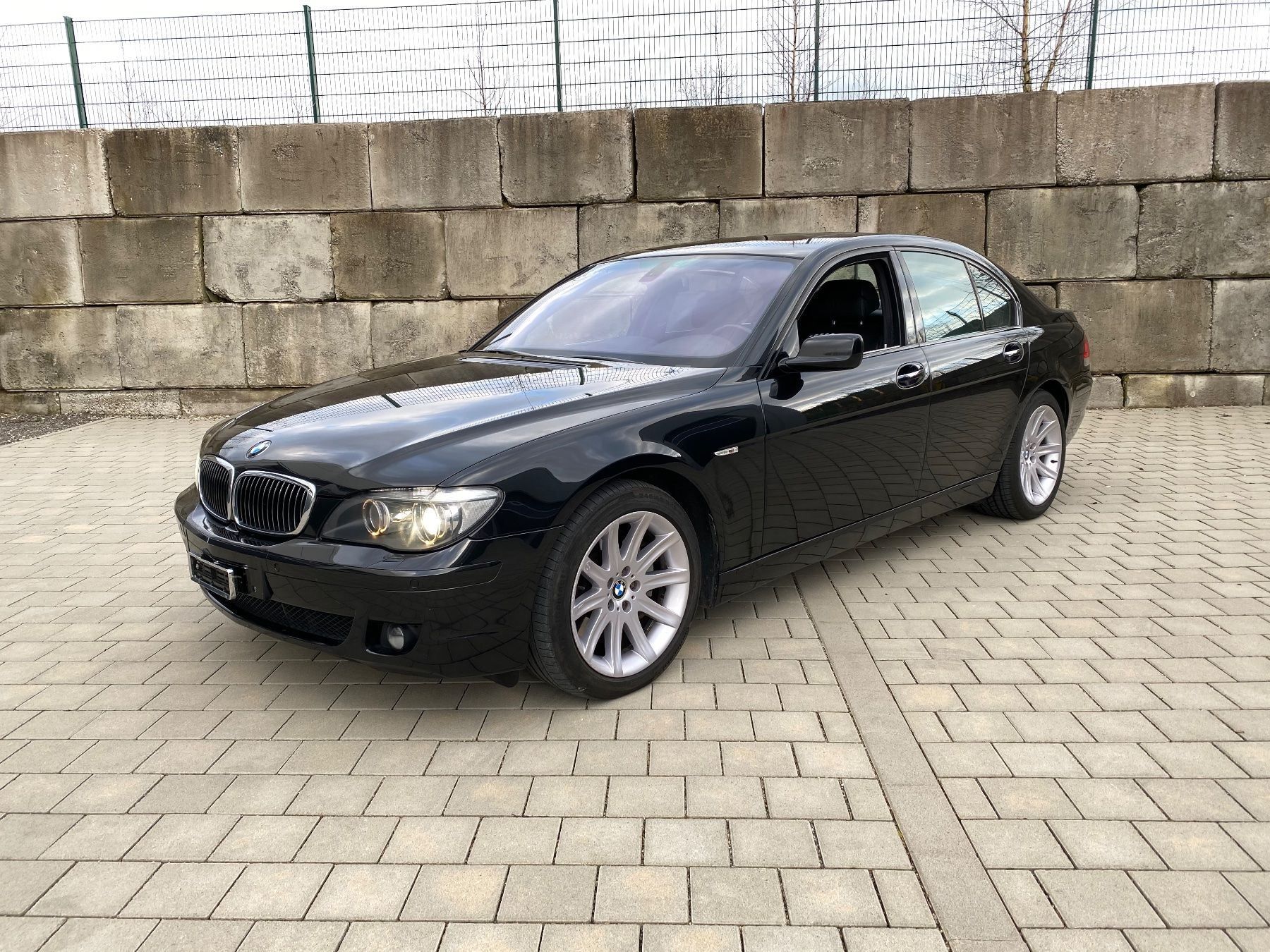 Bmw 745 фото