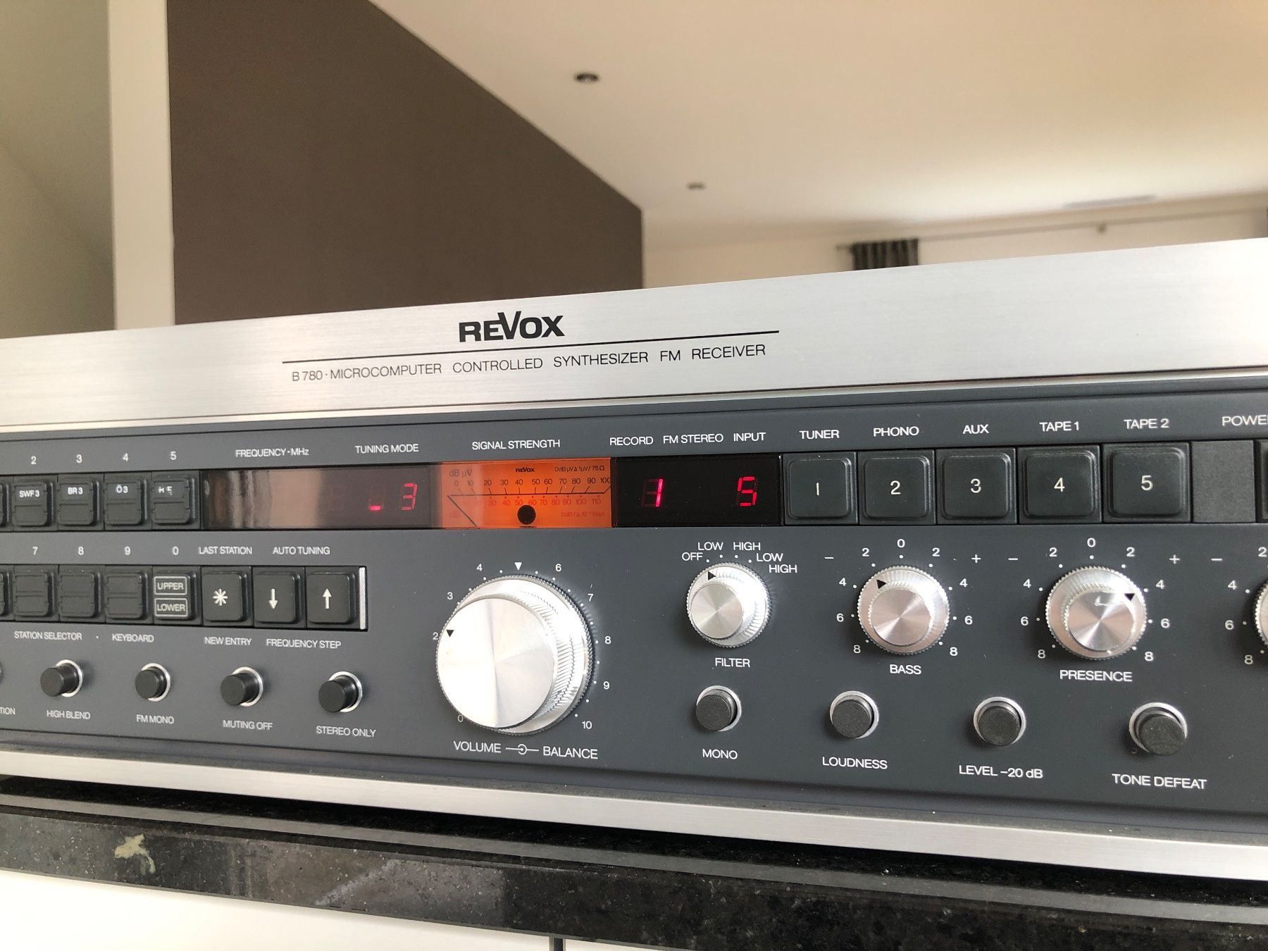 Revox B780 Stereo Receiver kaufen auf Ricardo