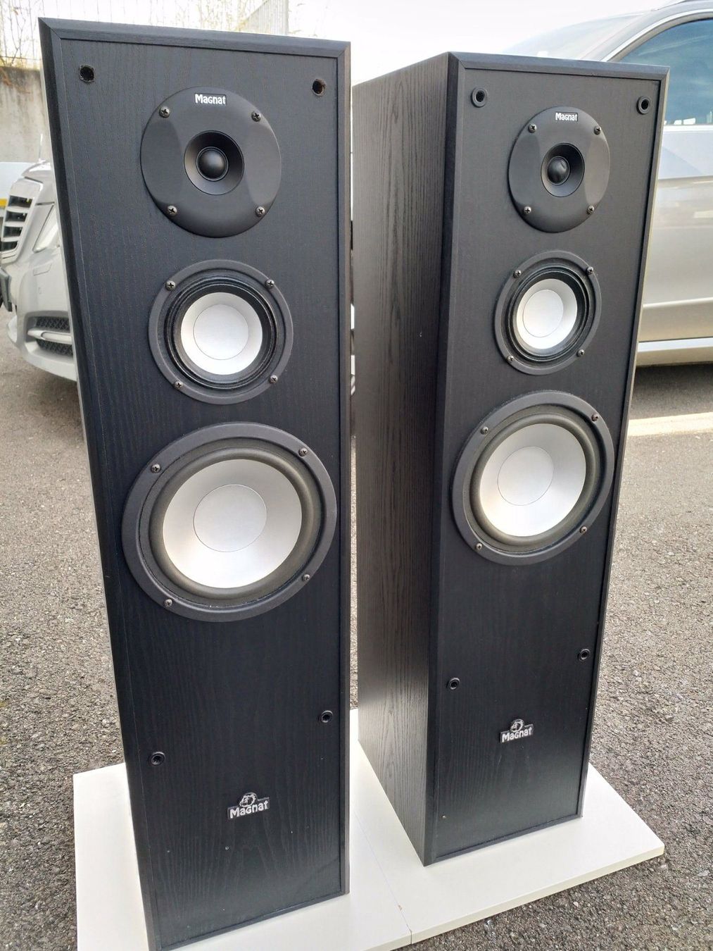 magnat 3 way bass reflex