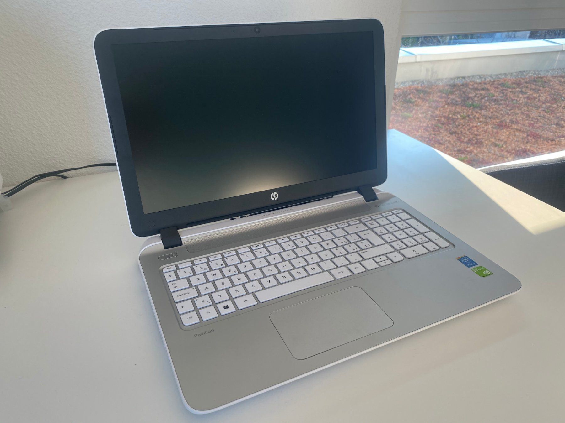 hp-laptop-i7-5500u-8gb-500gb-ssd-kaufen-auf-ricardo