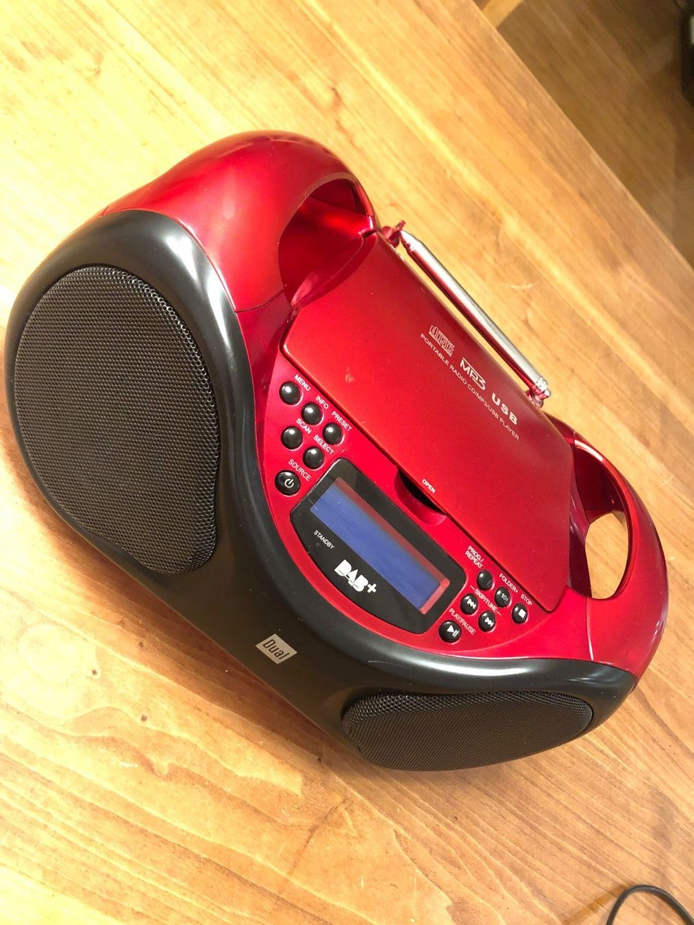 Portable Radio CDPlayer MP3 USB DAB+ kaufen auf Ricardo