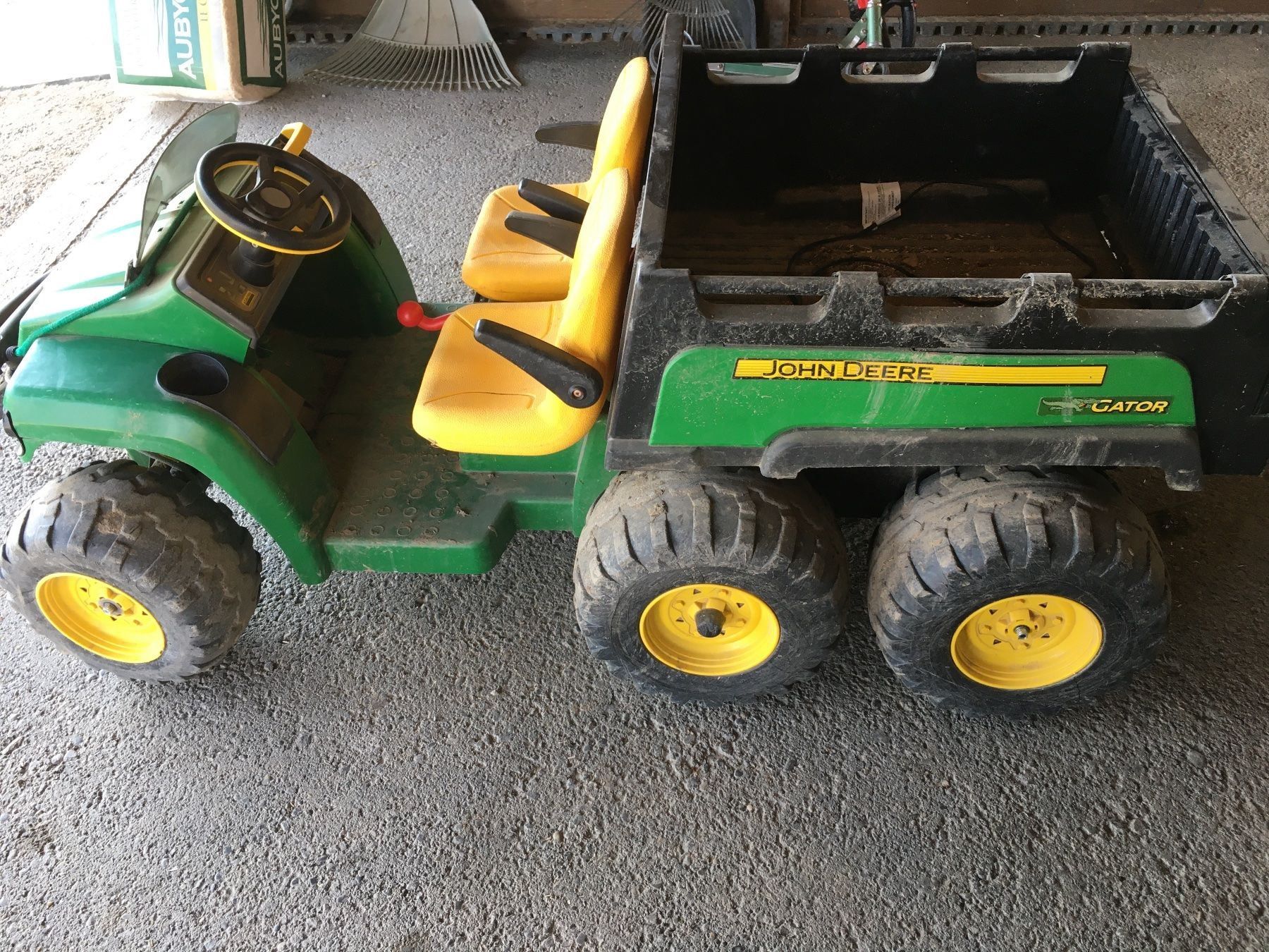 peg perego gator 6x4