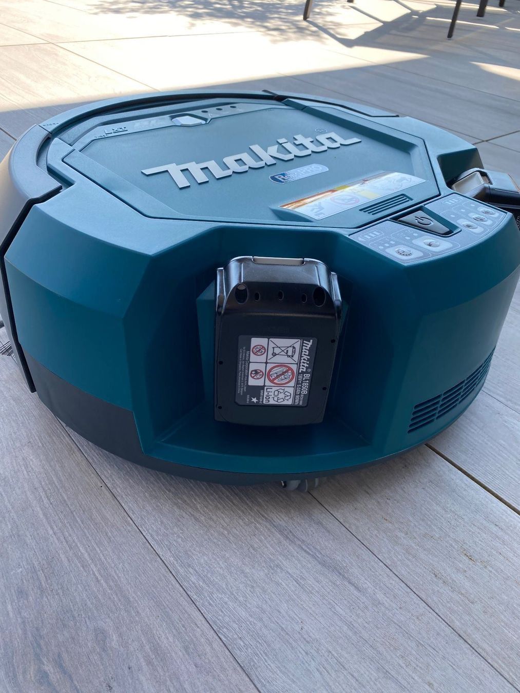 Staubsauger Roboter Makita Drc0z M Zb Kaufen Auf Ricardo