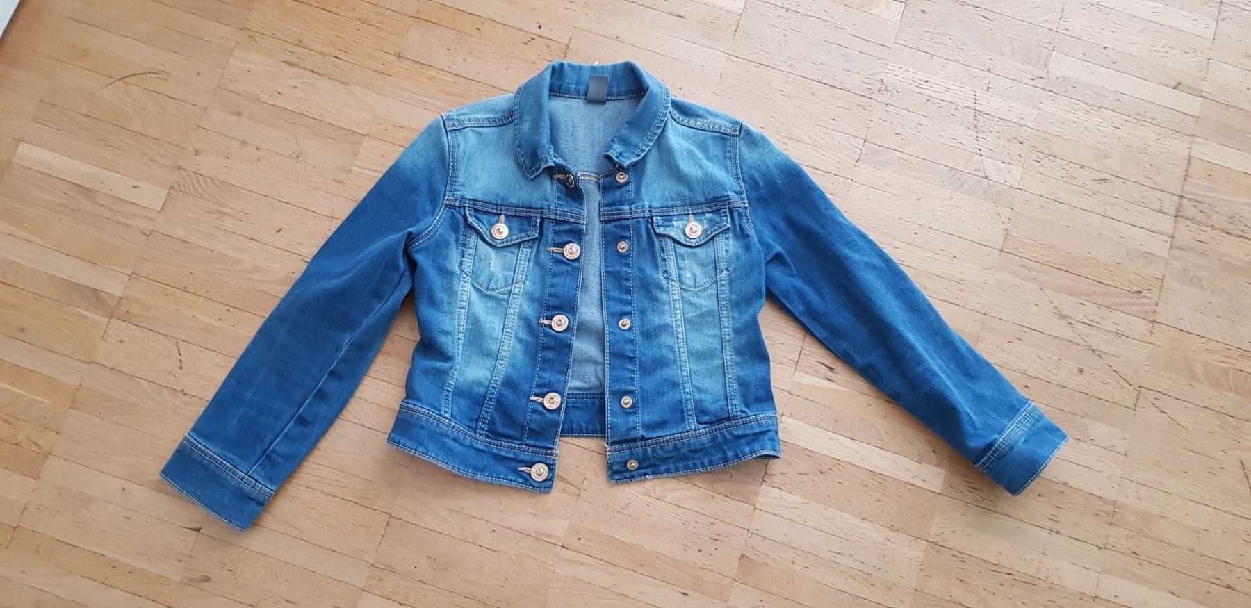 Jeansjacke Madchen Gr 128 Kaufen Auf Ricardo