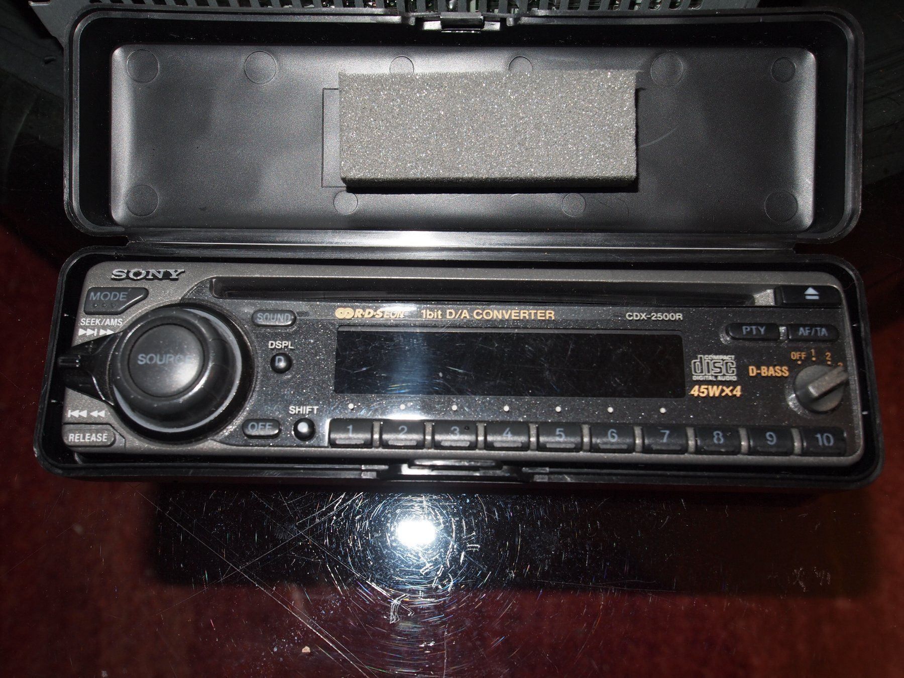 Sony Auto CD-Player CDX 2500R kaufen auf Ricardo