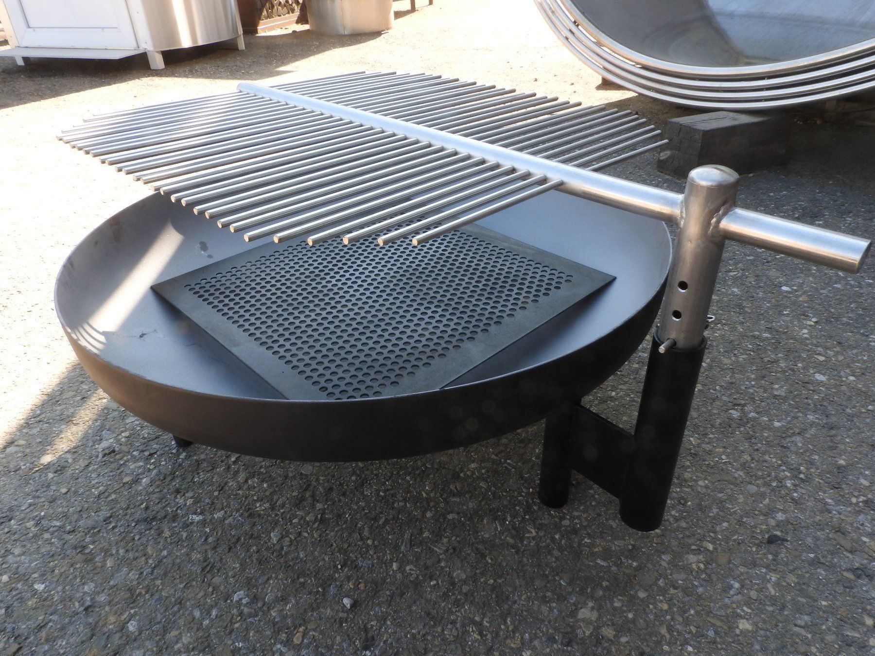 Feuerschale mit Grillrost Kaufen auf Ricardo