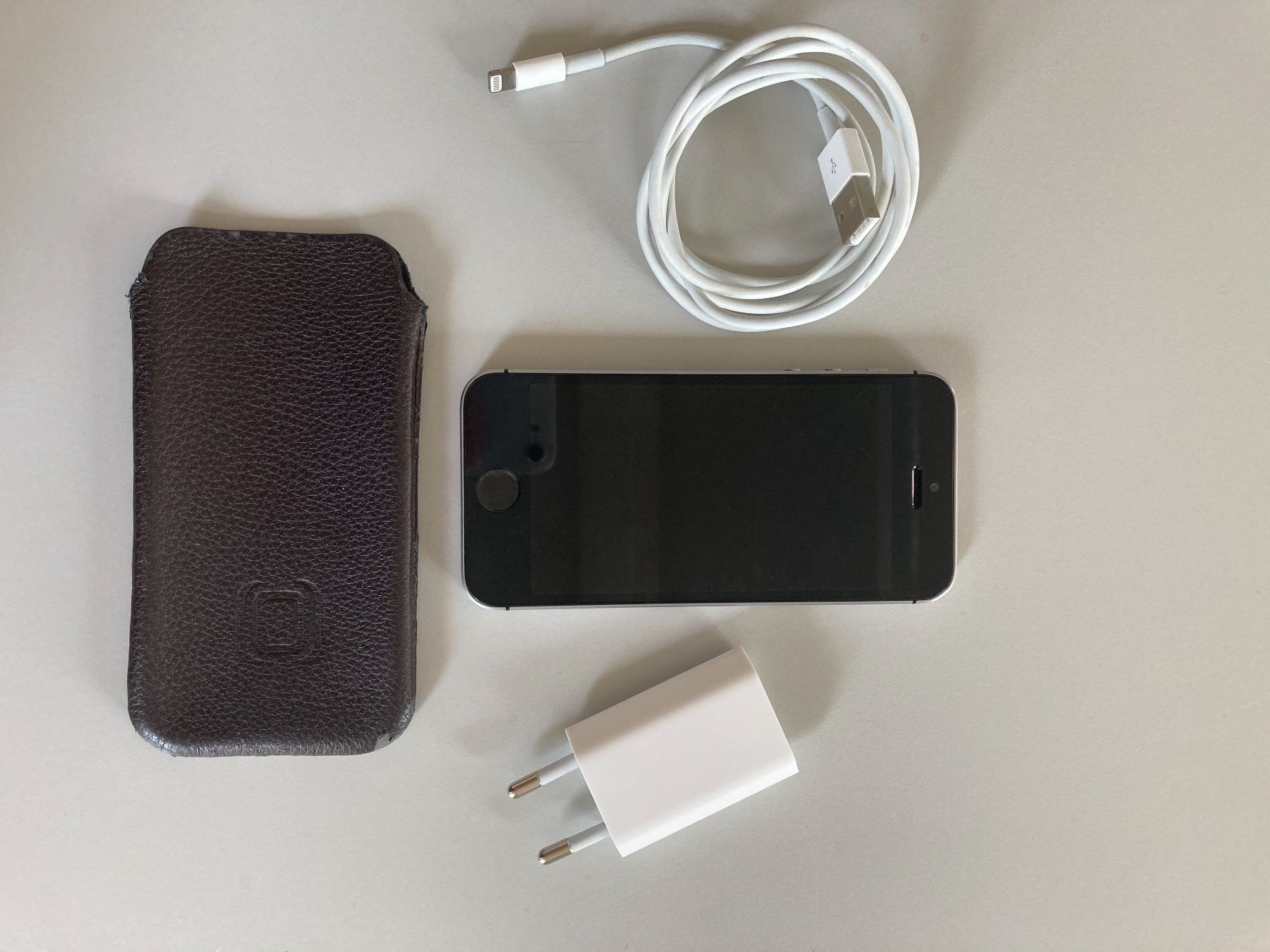 iphone se 1 generation 64gb