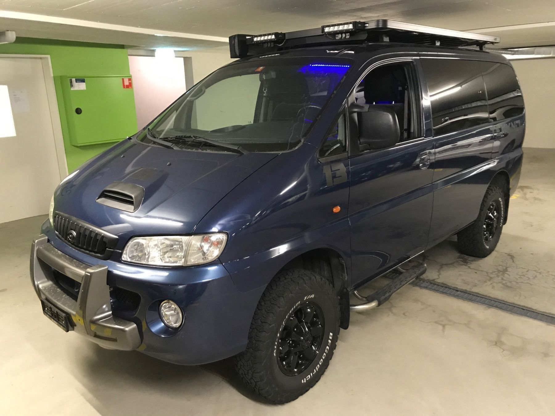 Hyundai grand starex camper