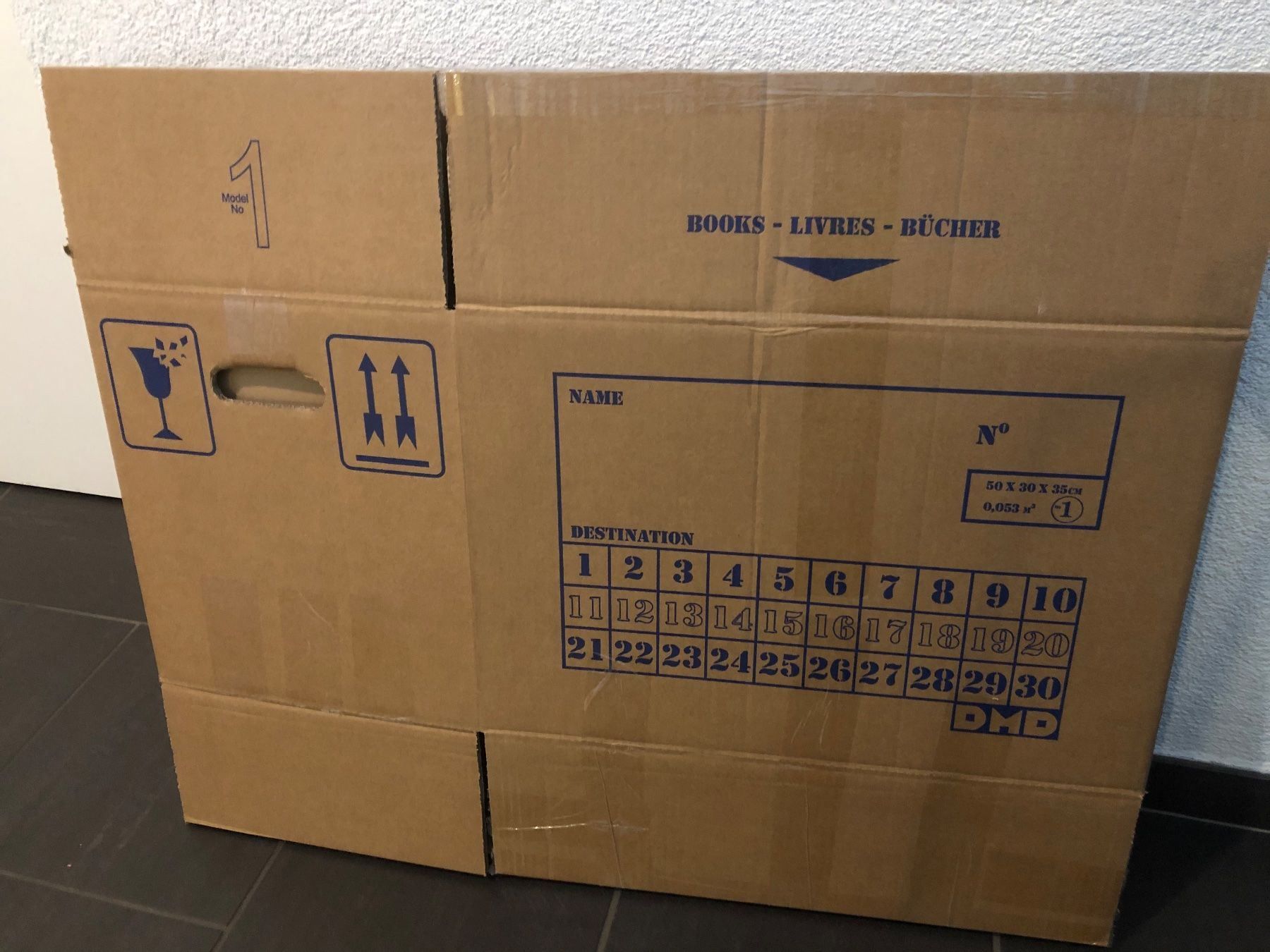 62 Umzugskarton Zugelkisten Kleiderbox Kaufen Auf Ricardo