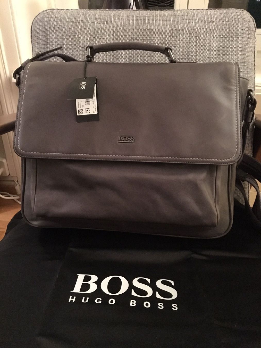 hugo boss messenger bag leather