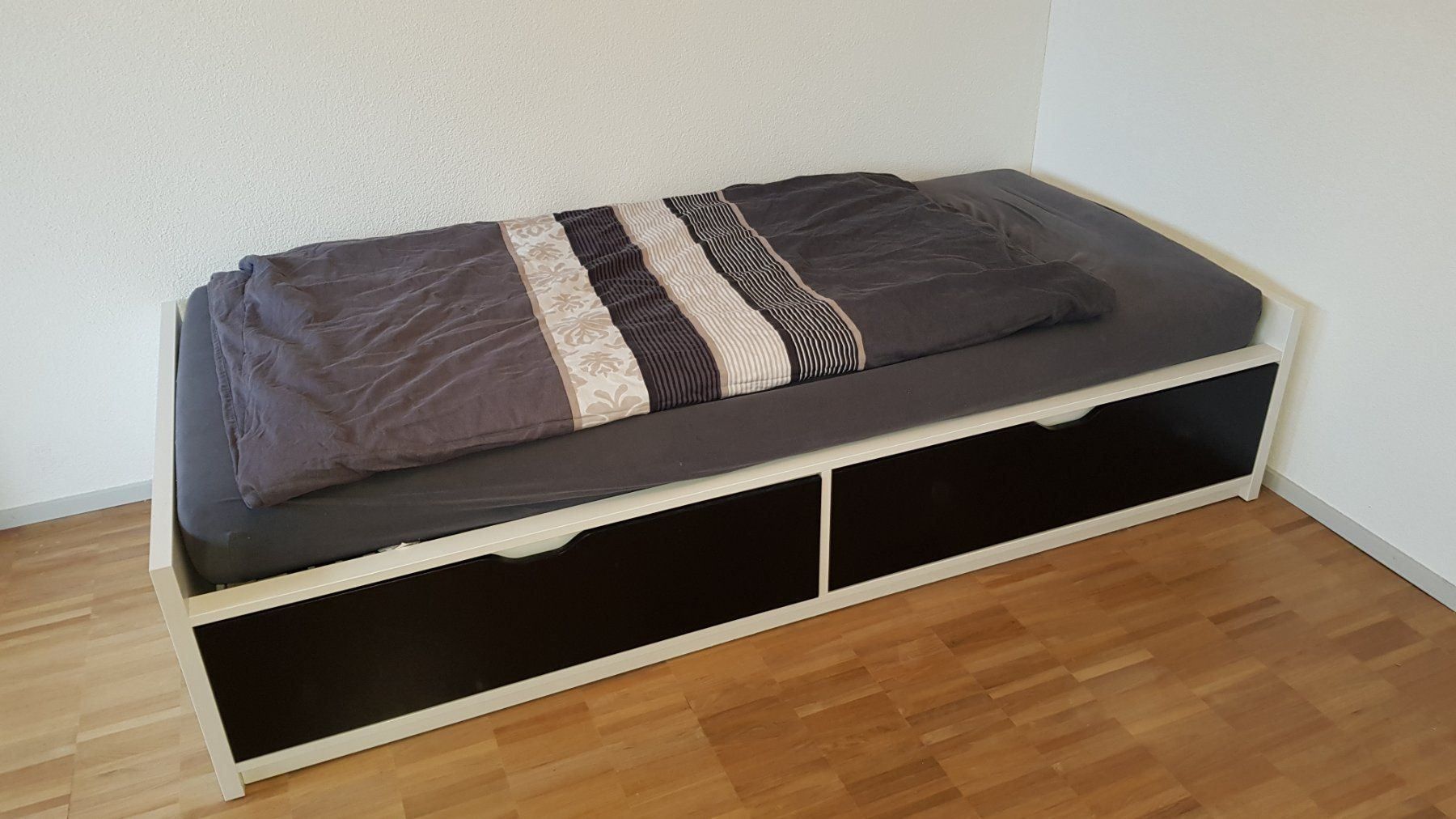 Ikea Bett Flaxa Schubladen Bettwasche Comprare Su Ricardo