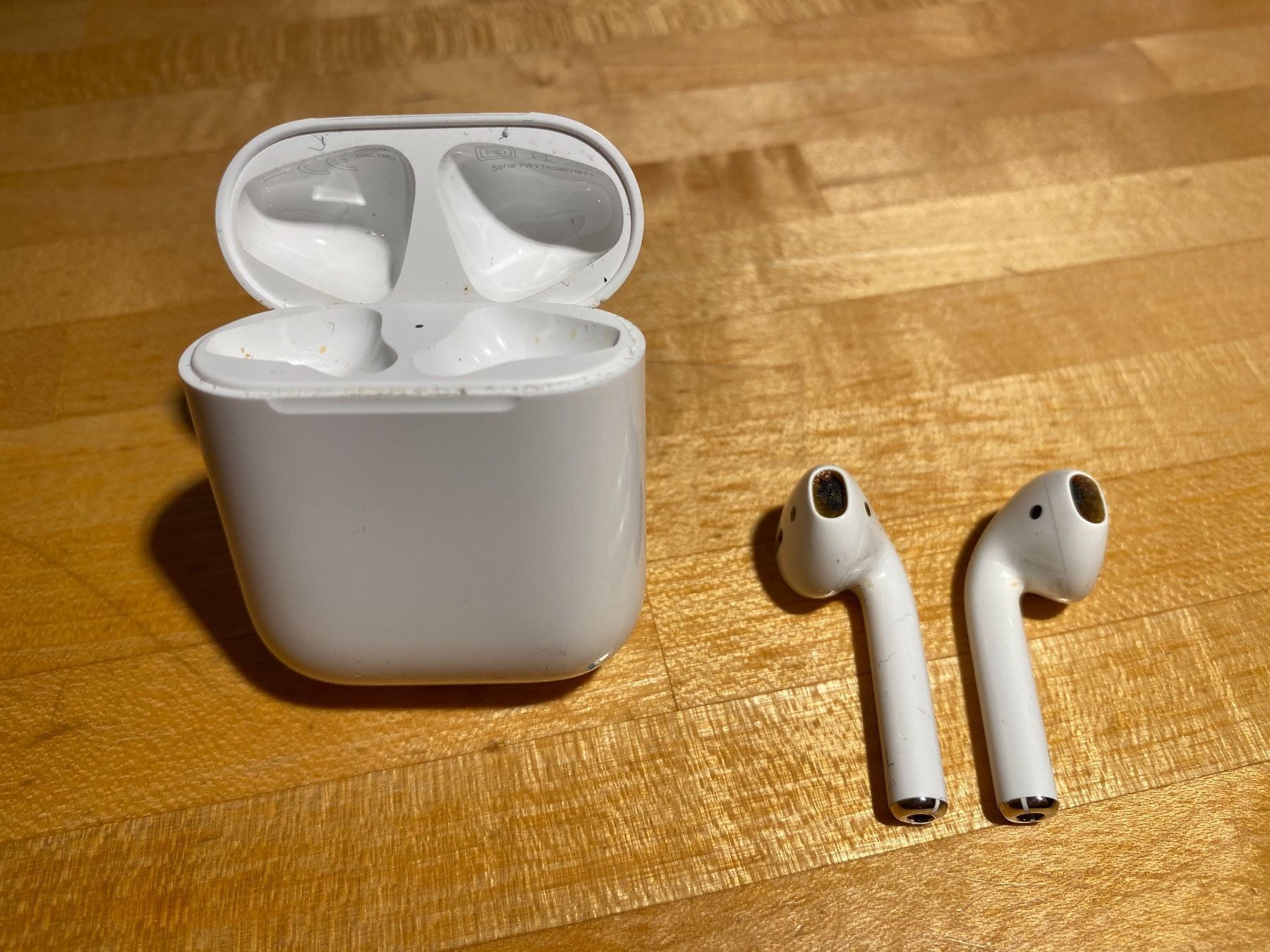 Apple airpods 1 обзор