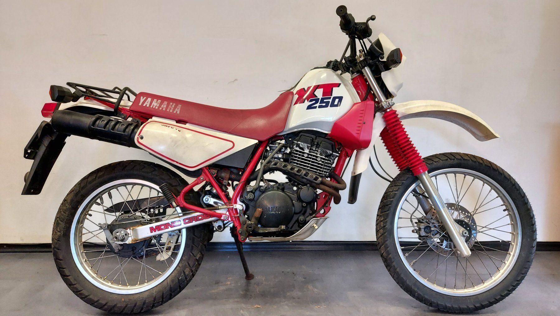 yamaha xt250 adventure touring