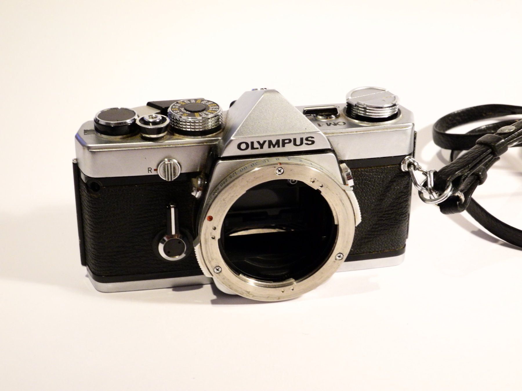 Olympus om 1 фотографии